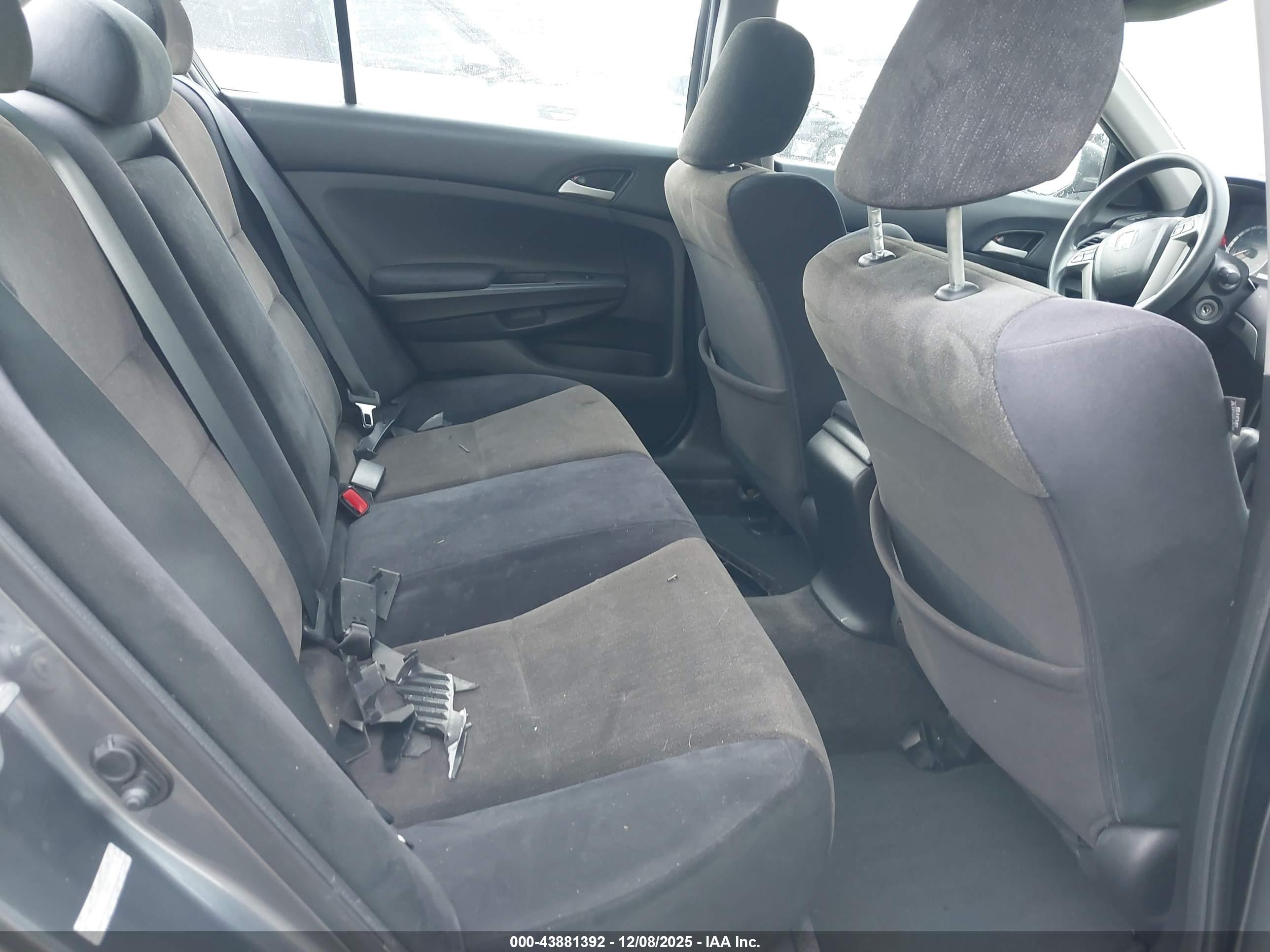 HONDA ACCORD image 8
