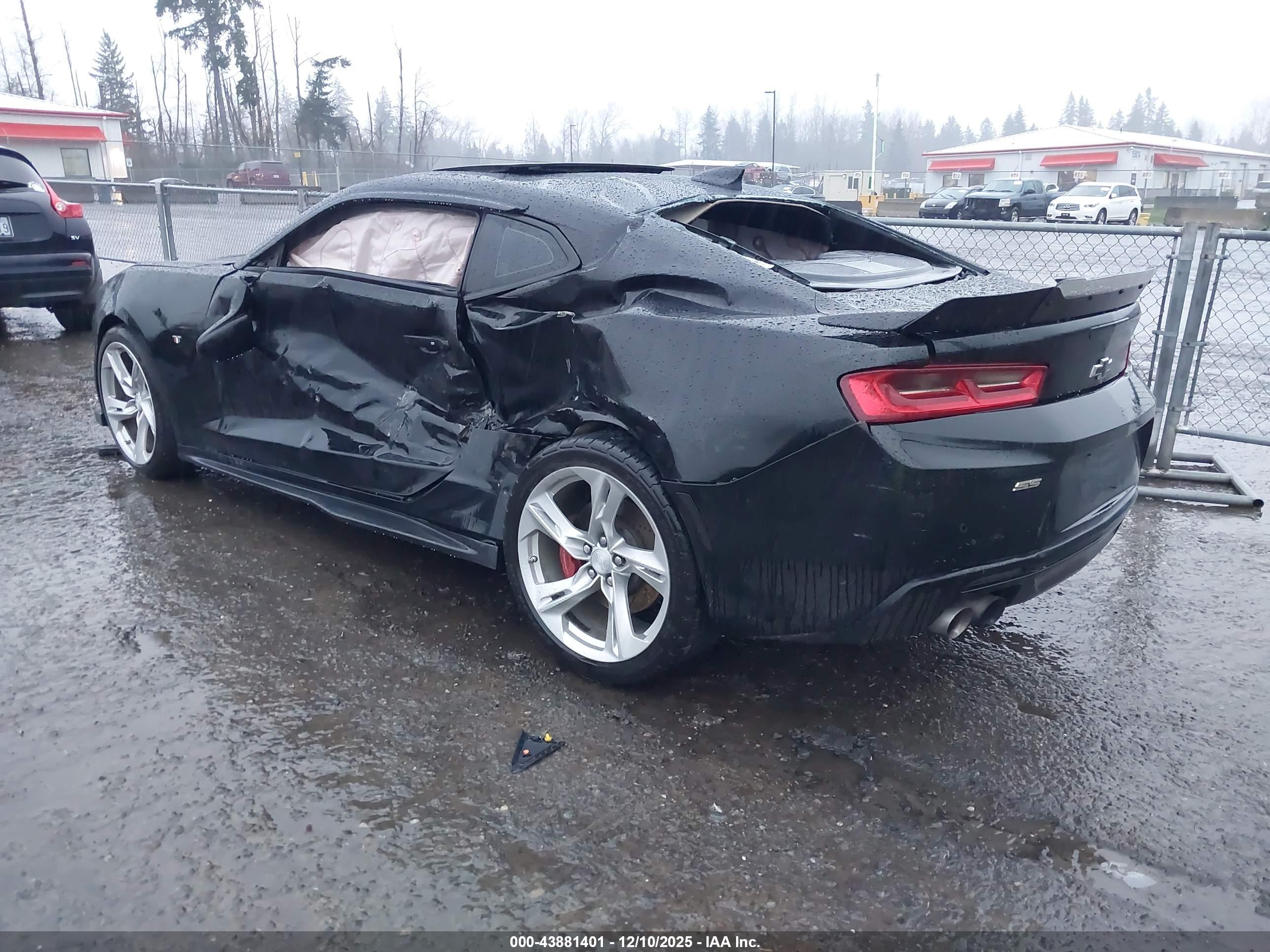 CHEVROLET CAMARO image 3