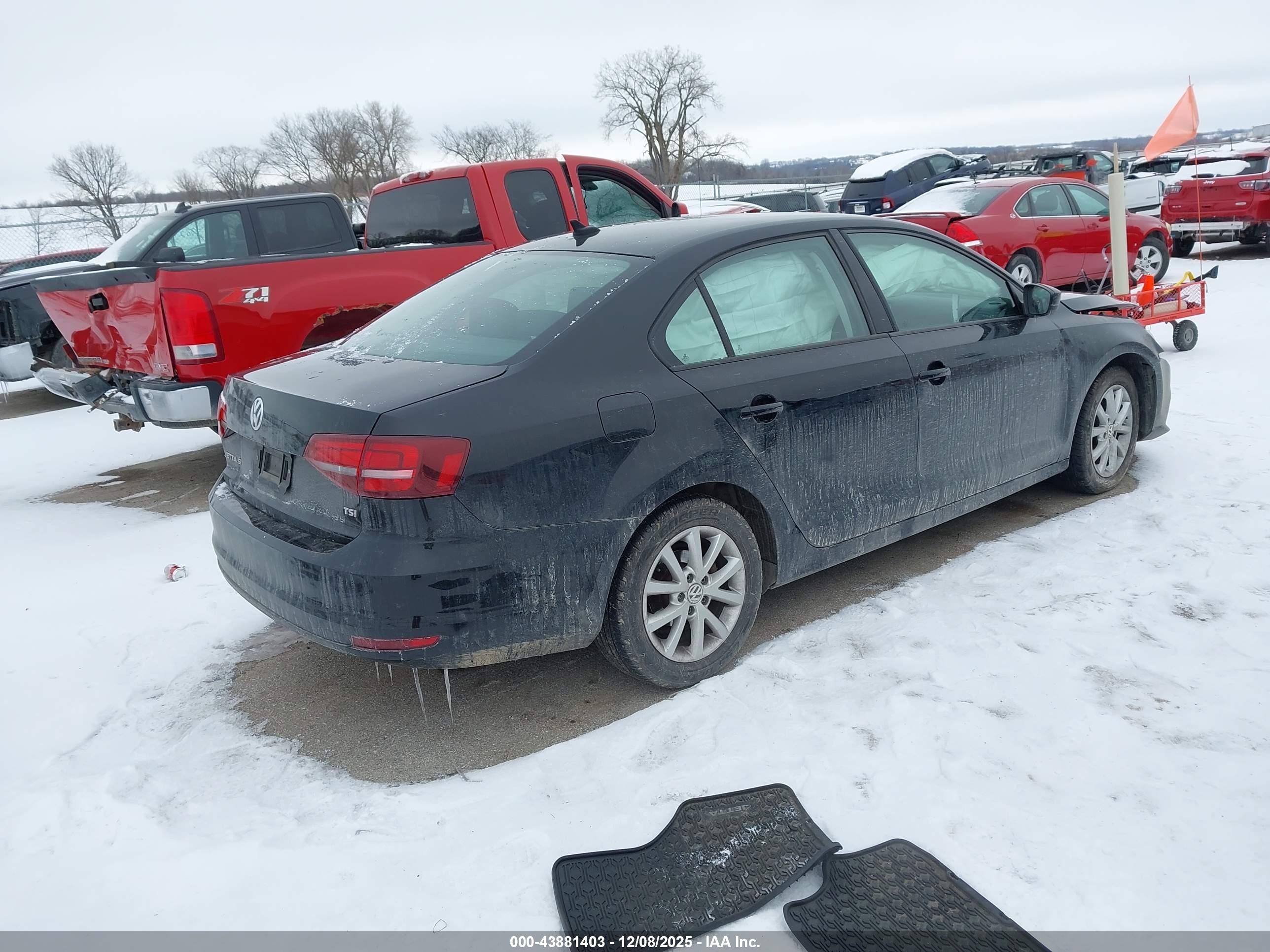 VOLKSWAGEN JETTA image 4