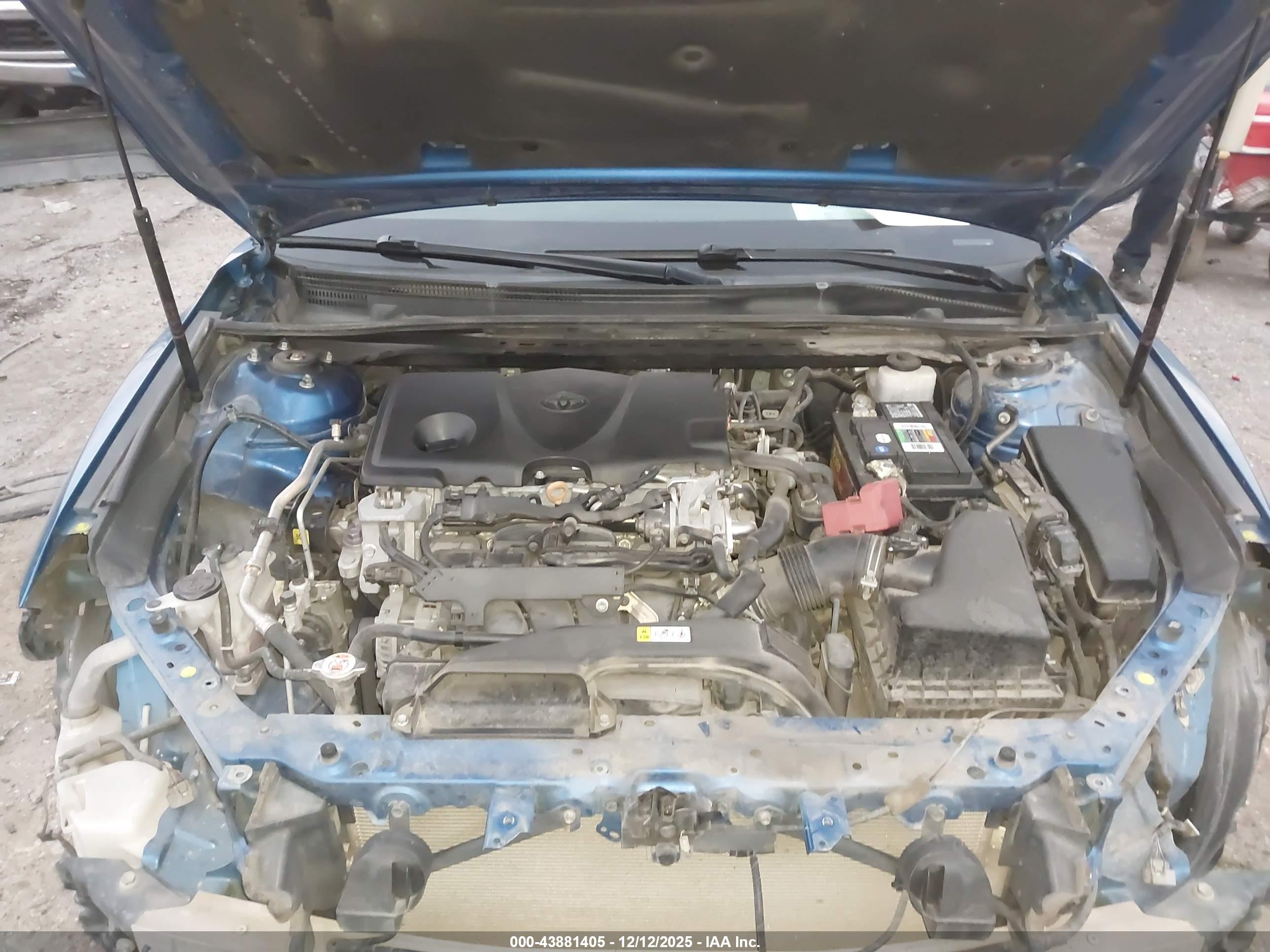 TOYOTA CAMRY image 10