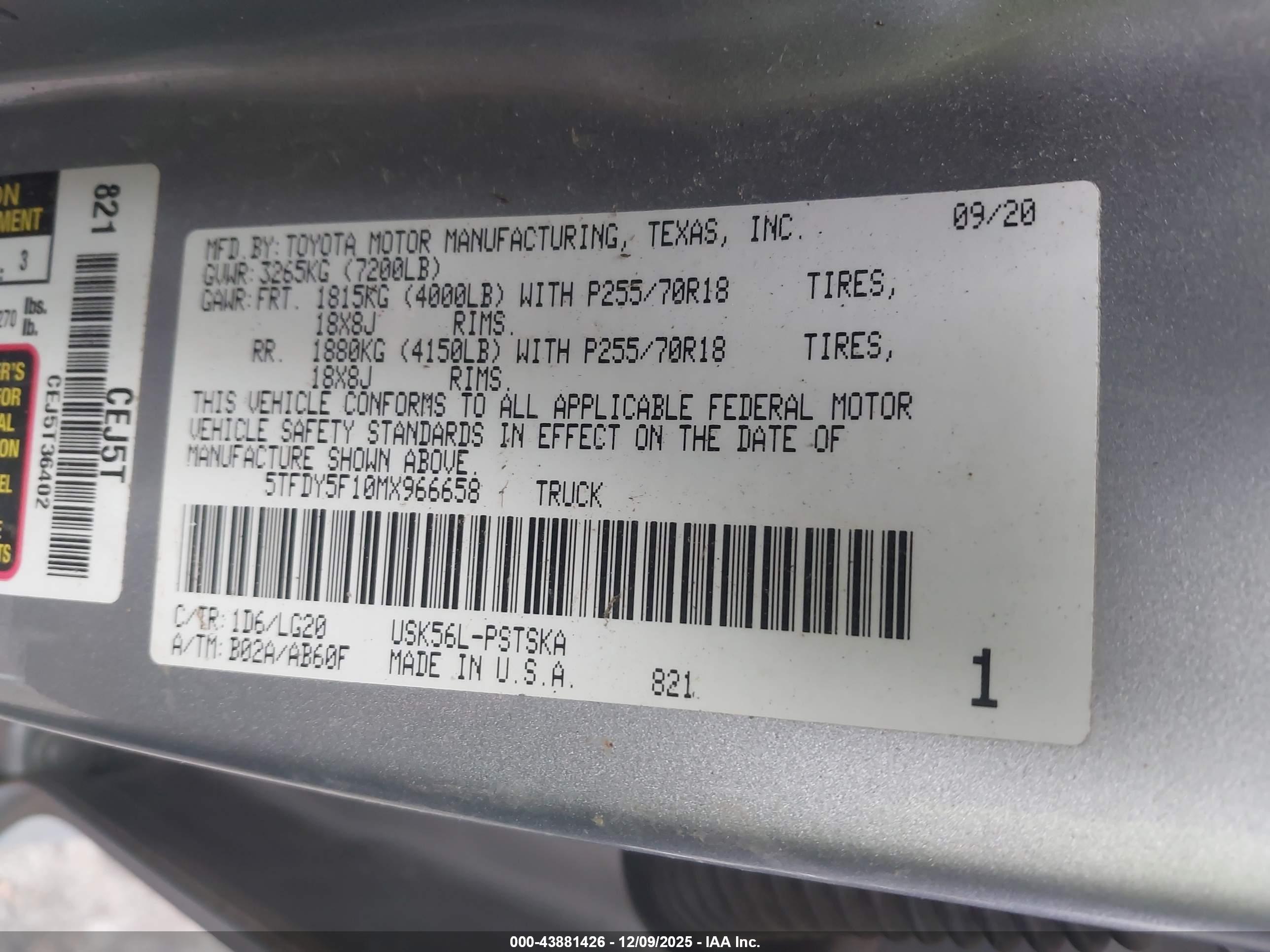 TOYOTA TUNDRA image 9