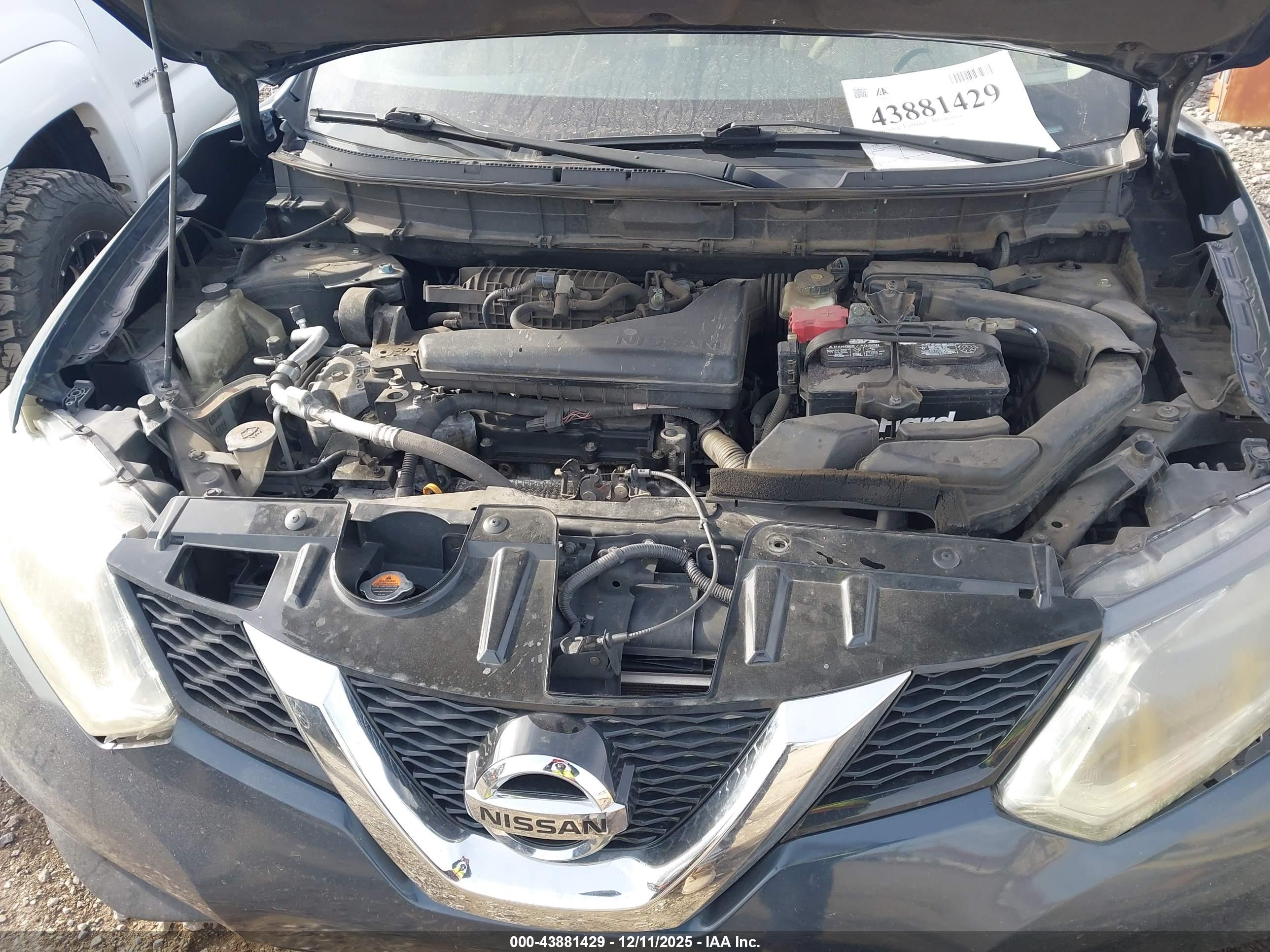 NISSAN ROGUE image 10