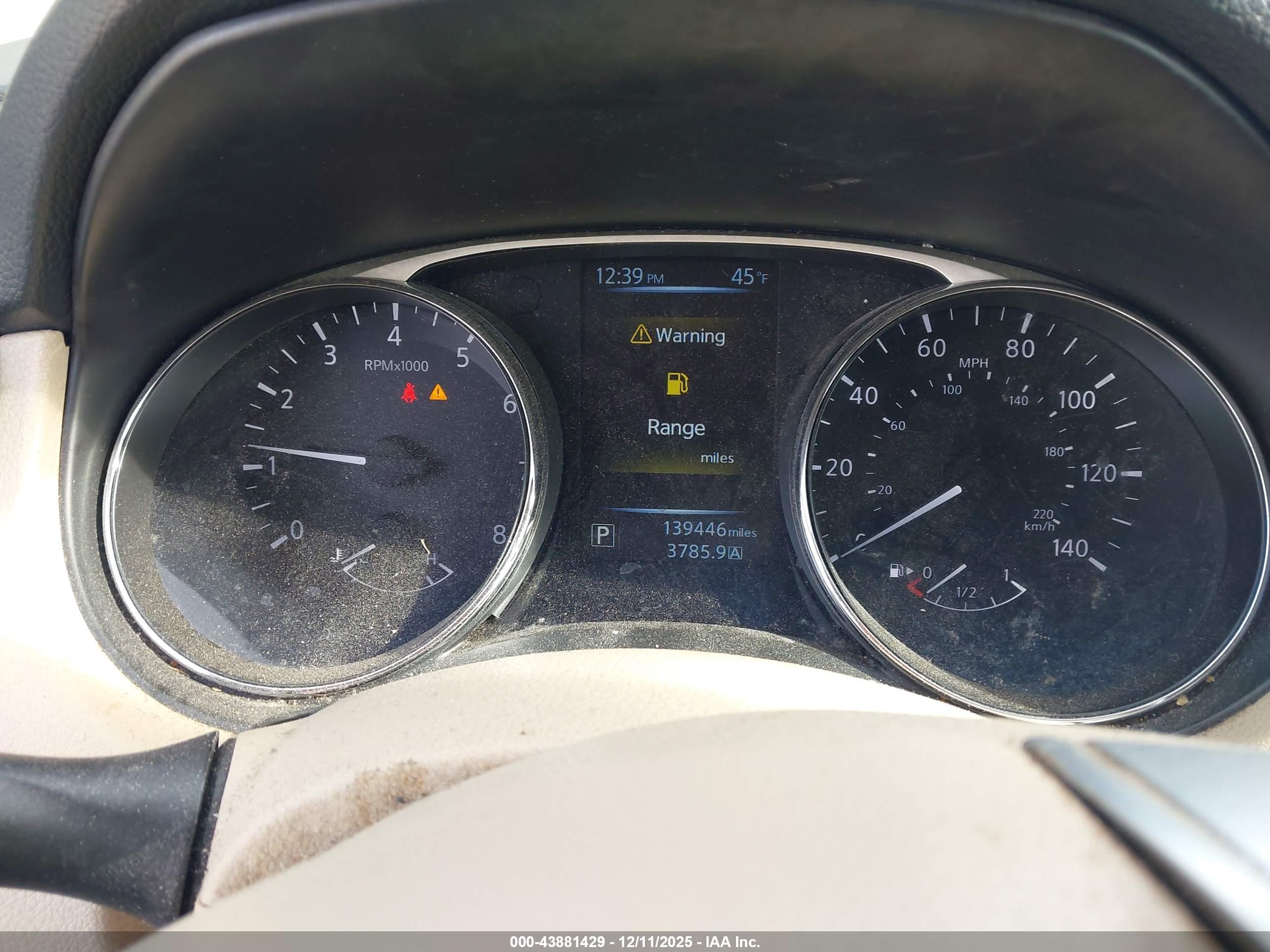 NISSAN ROGUE image 7