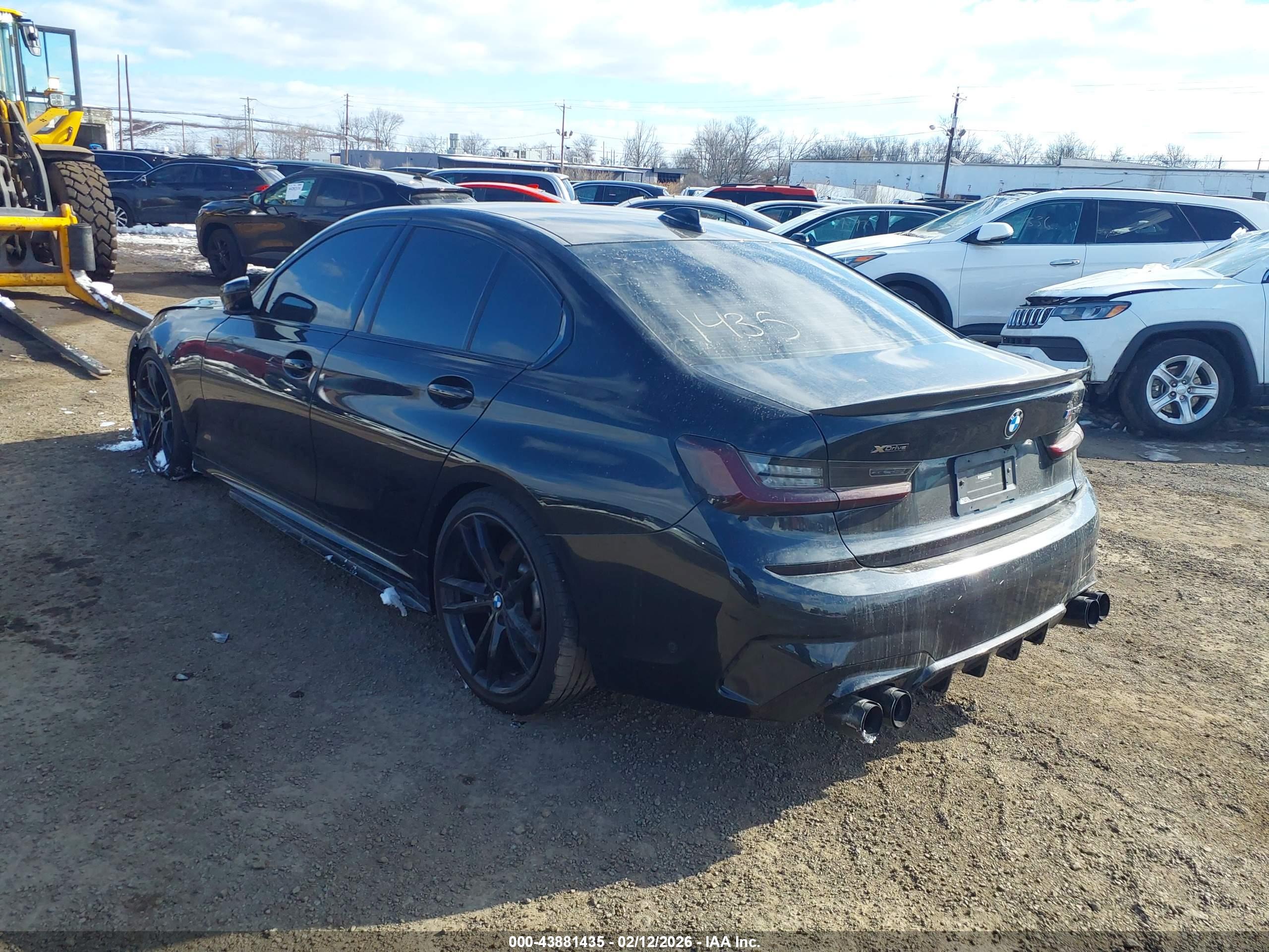 BMW 3 image 3