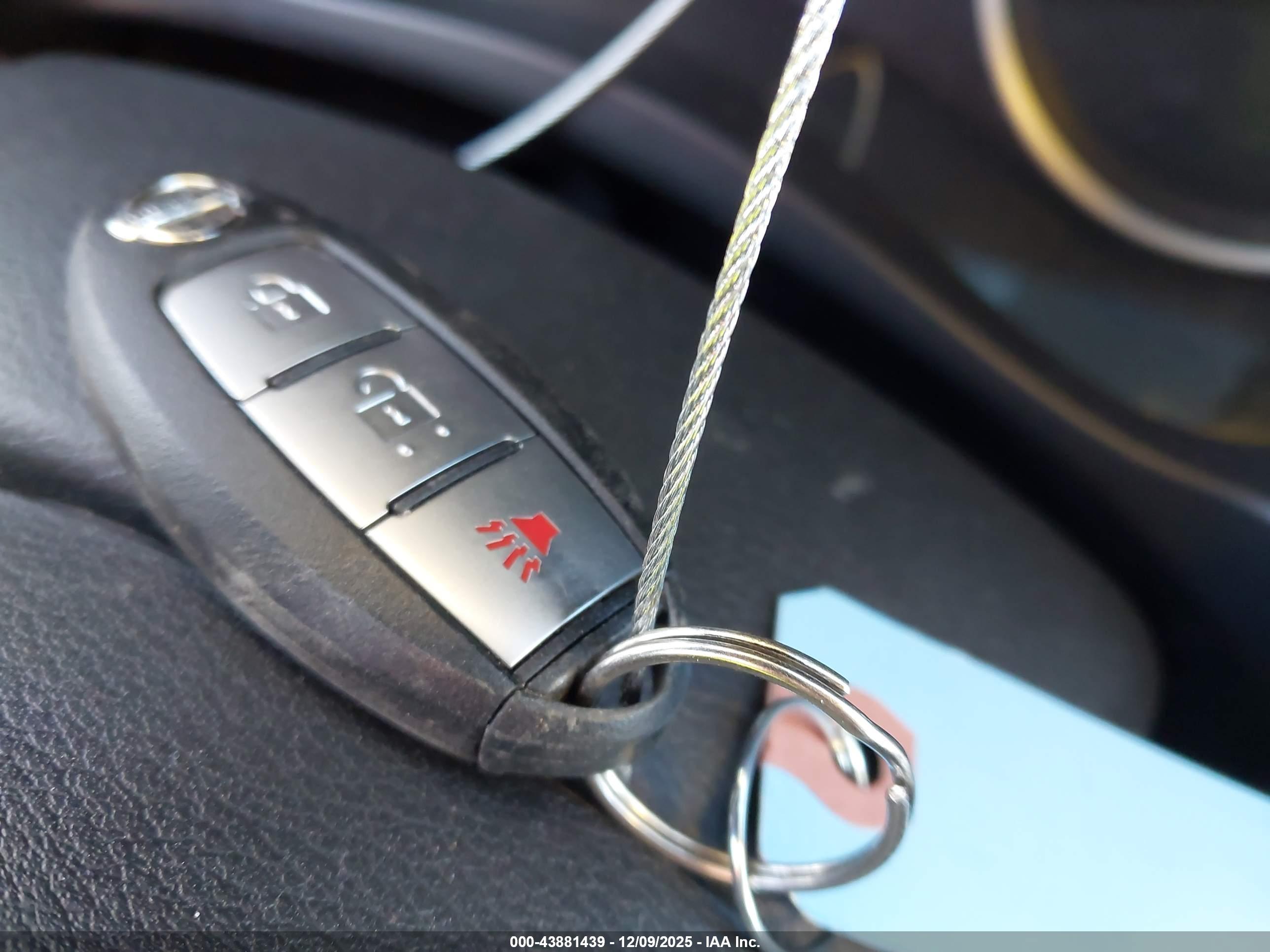 NISSAN KICKS image 11