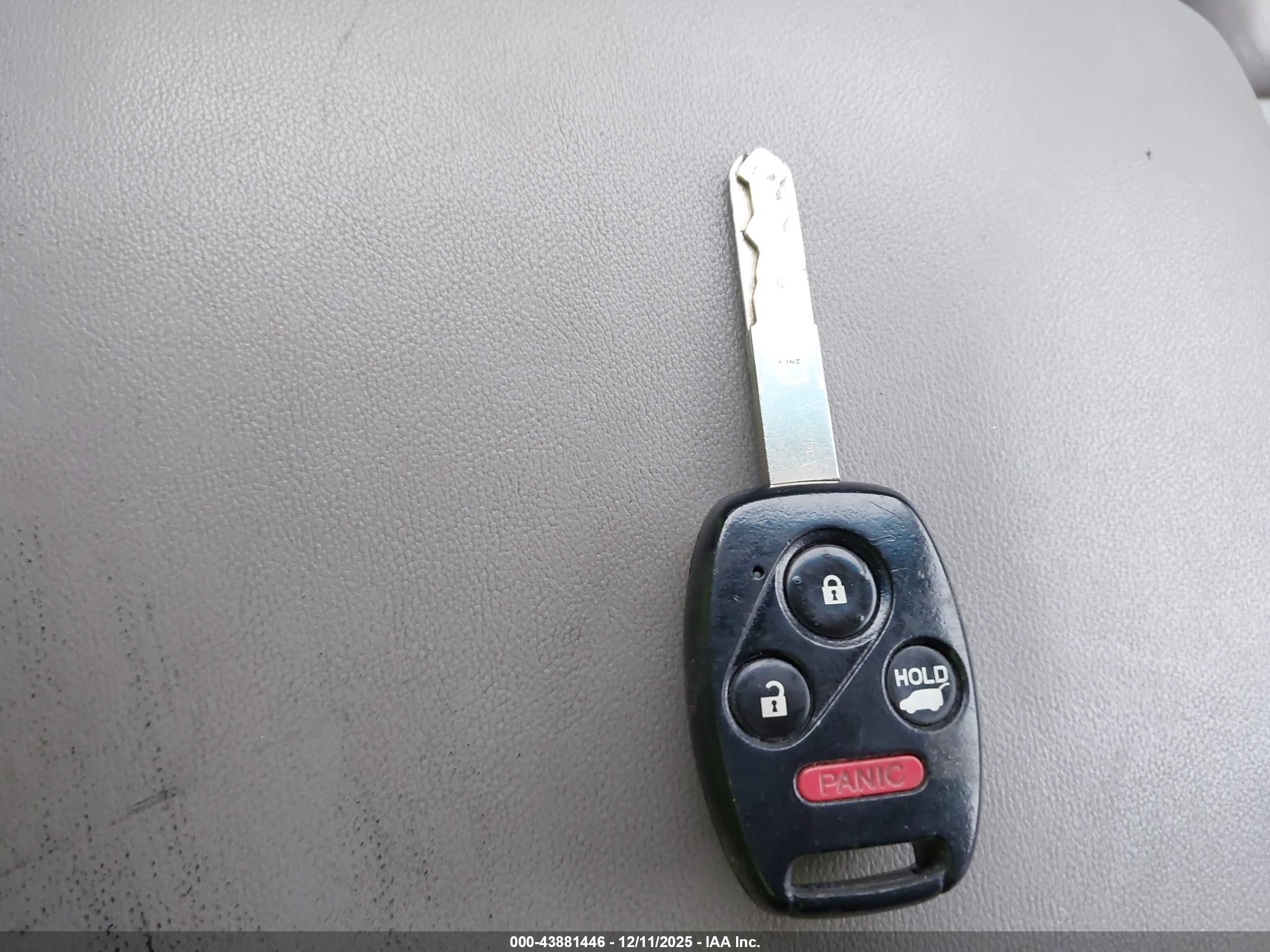 HONDA PILOT image 11