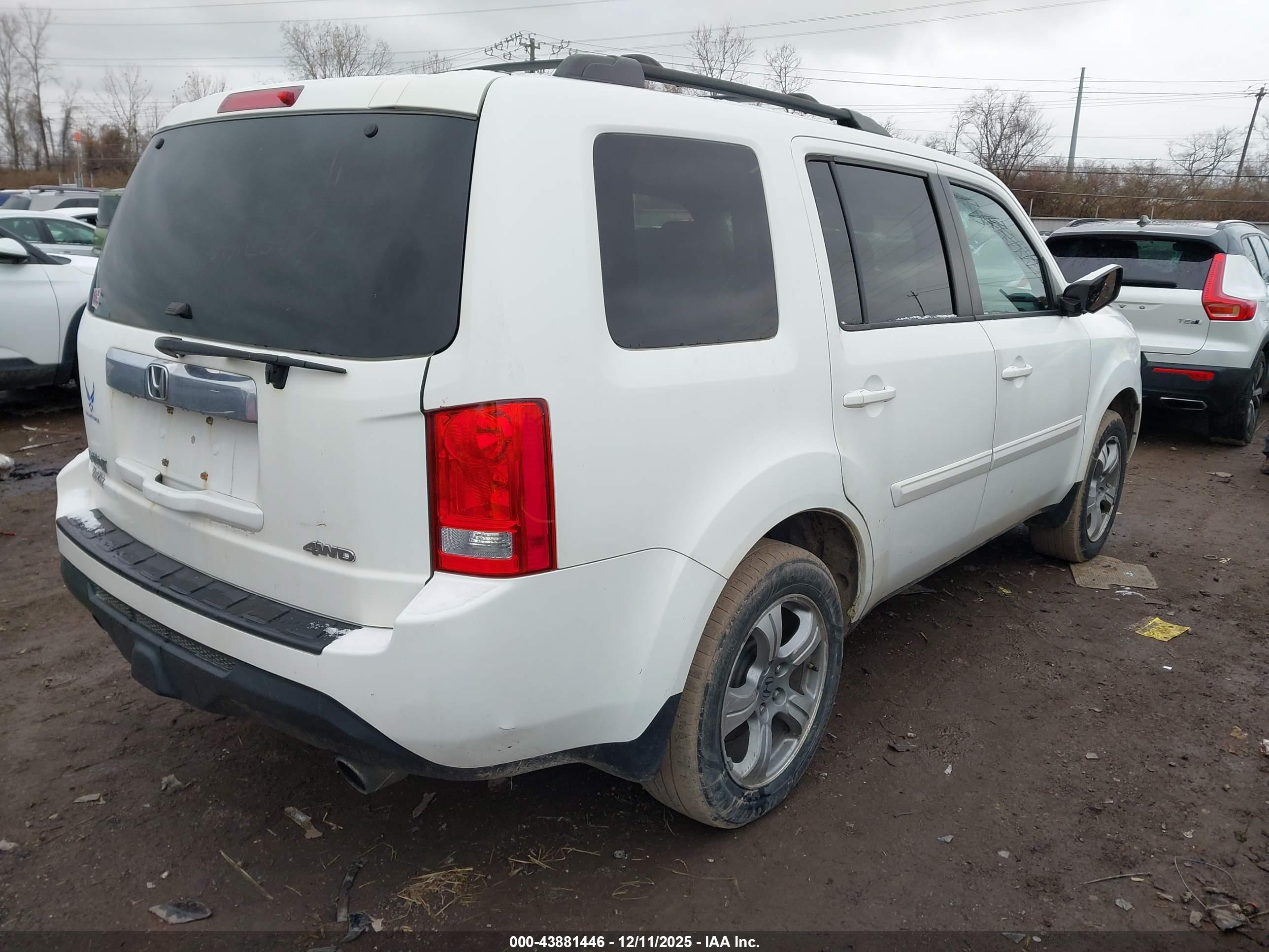 HONDA PILOT image 4