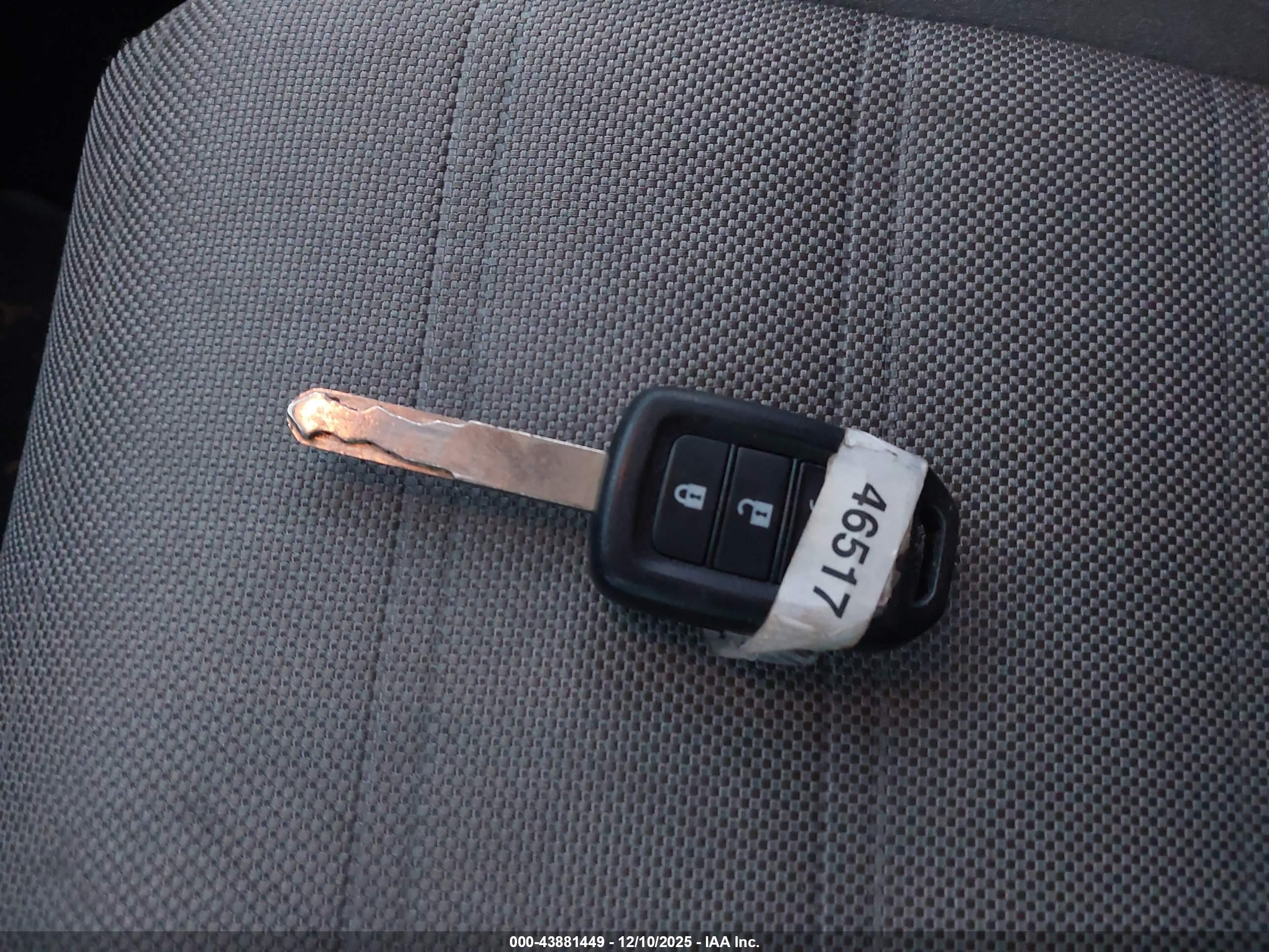 HONDA CR-V image 11
