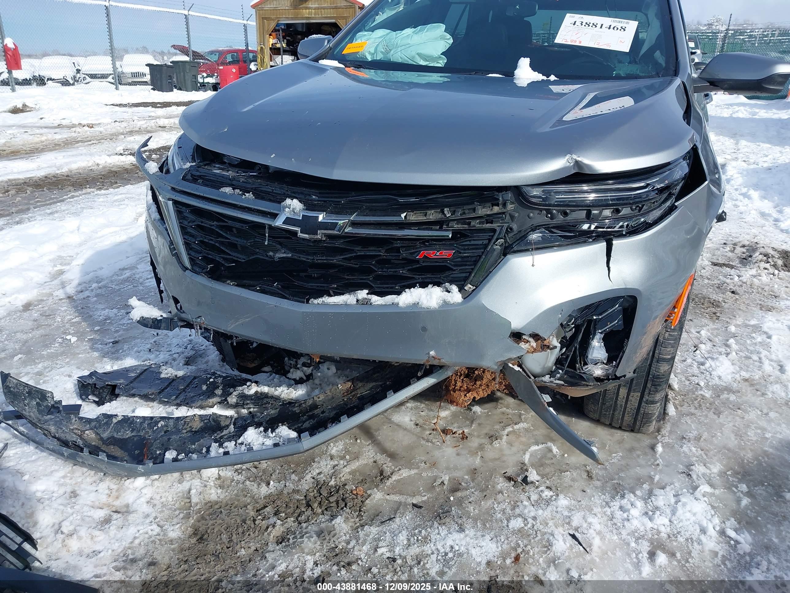 CHEVROLET EQUINOX image 6