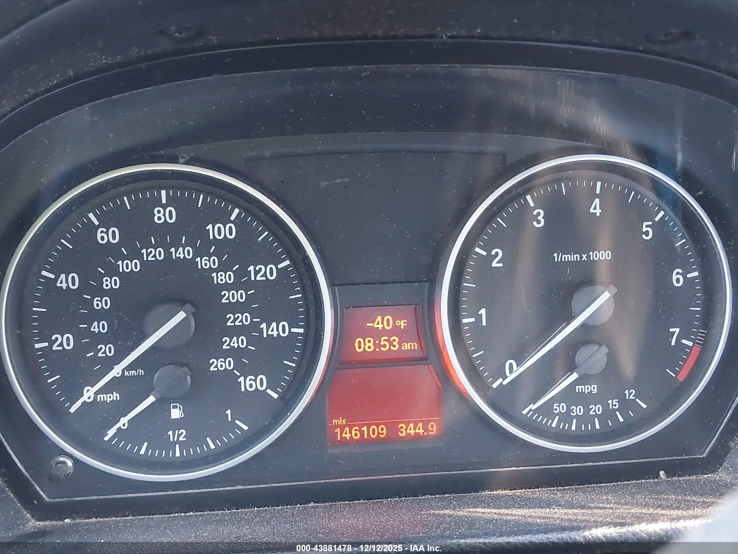 BMW 328I image 7