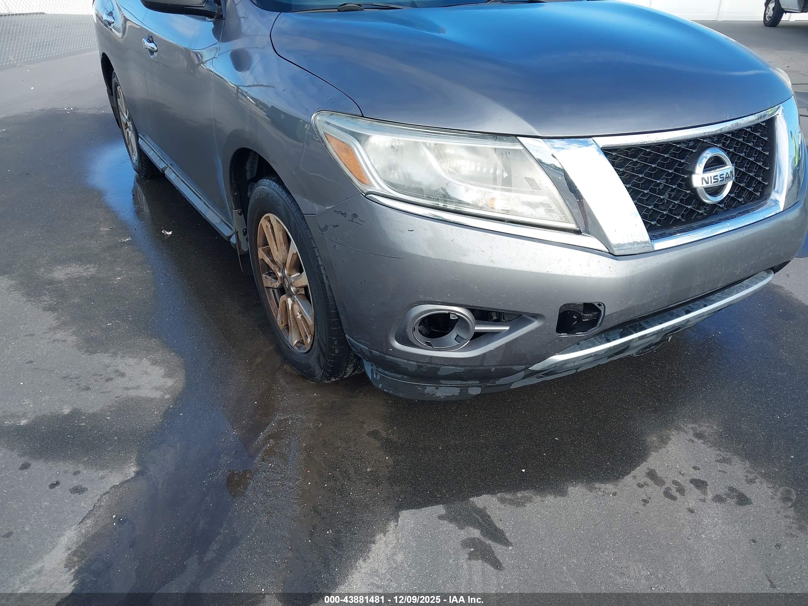 NISSAN PATHFINDER image 6