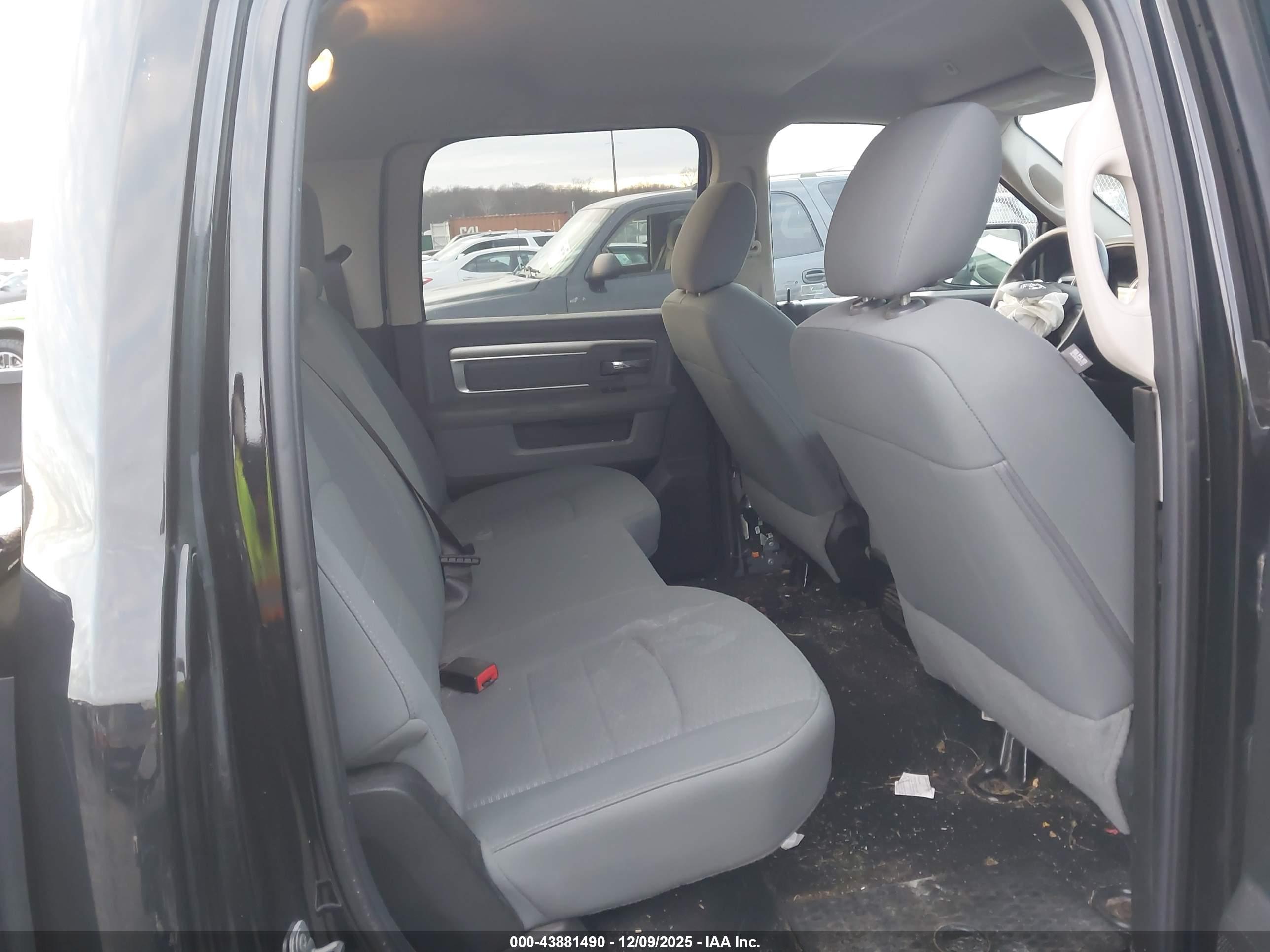 RAM 1500 image 8