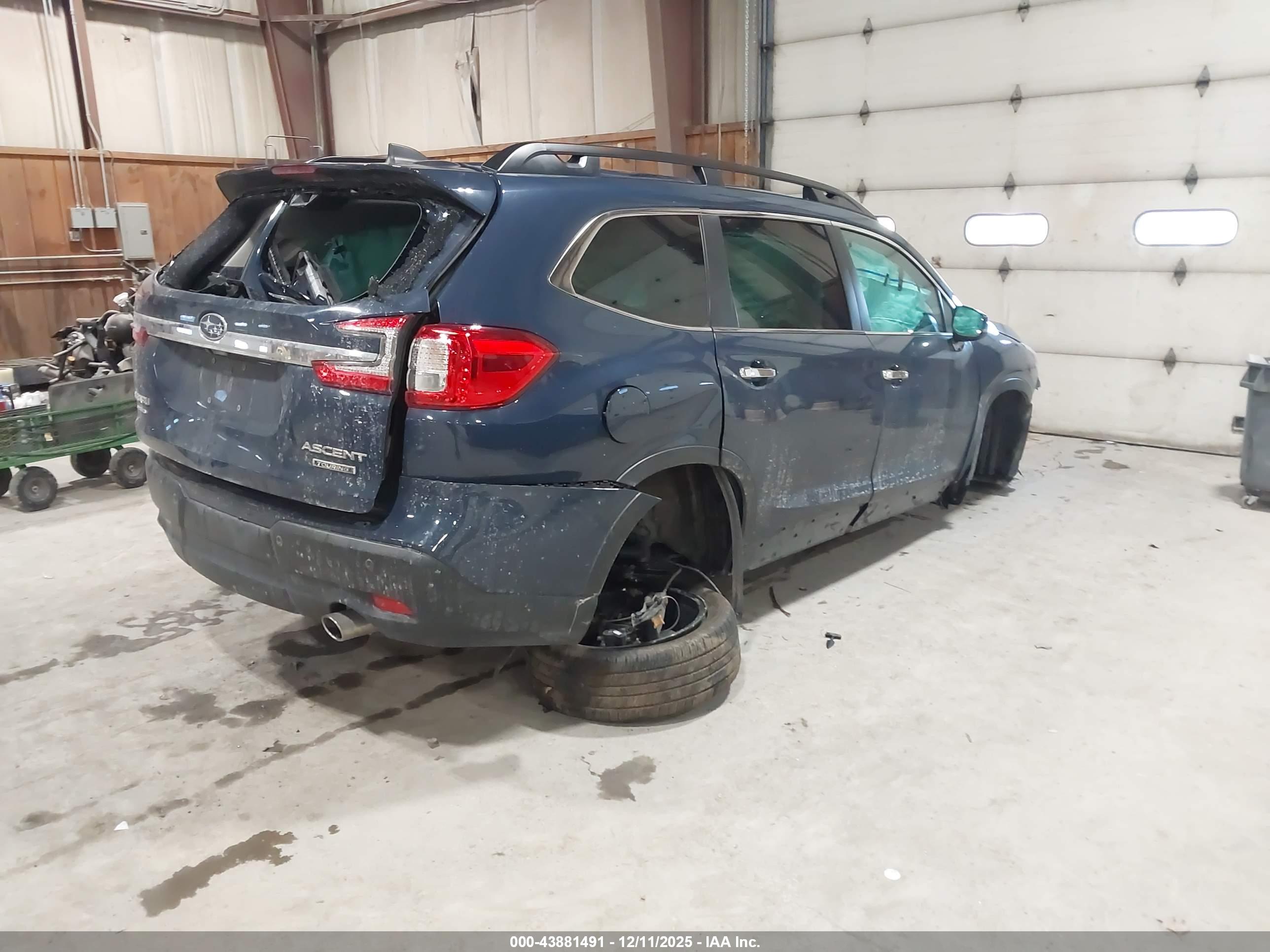 SUBARU ASCENT image 4