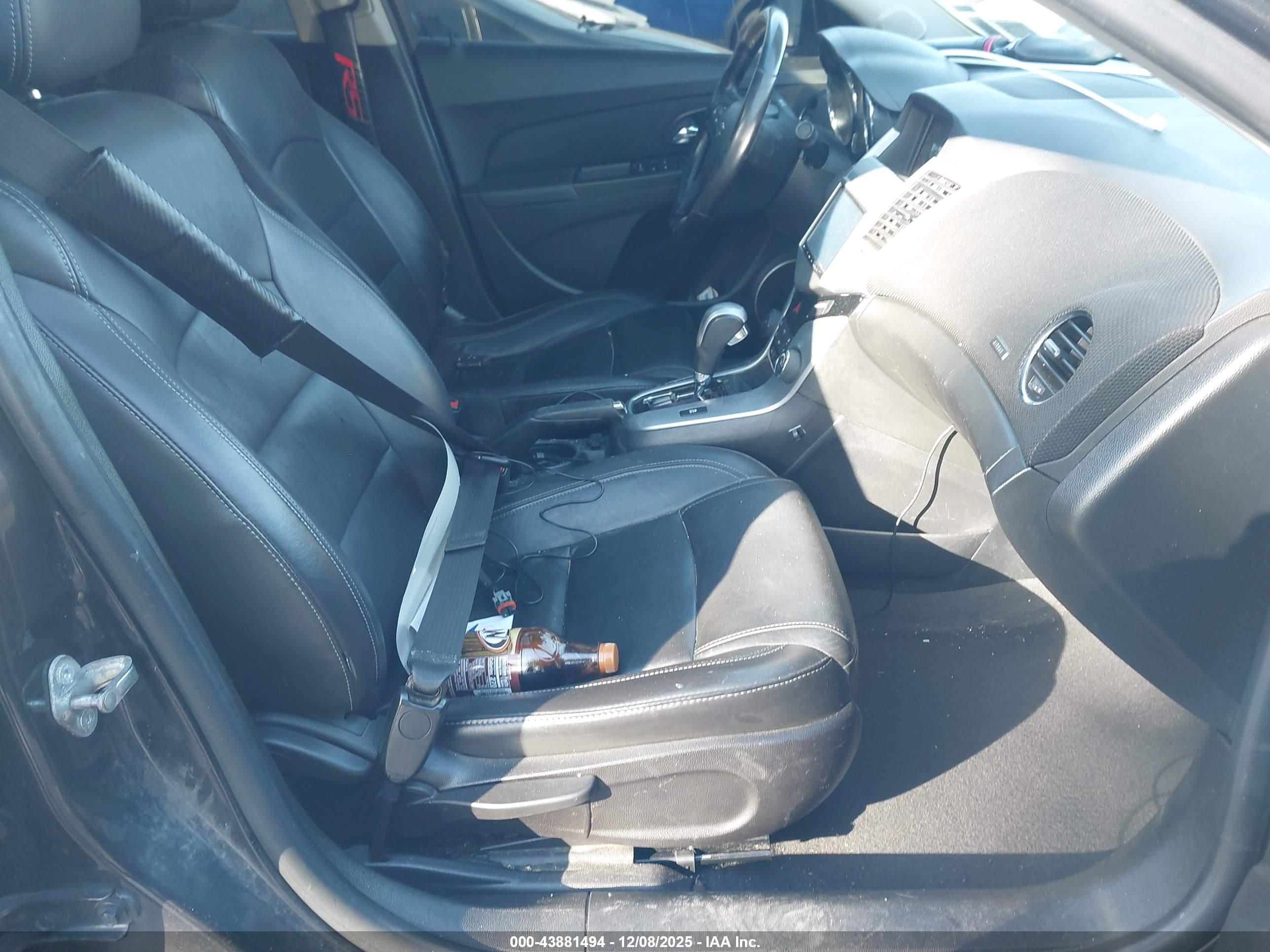 CHEVROLET CRUZE image 5