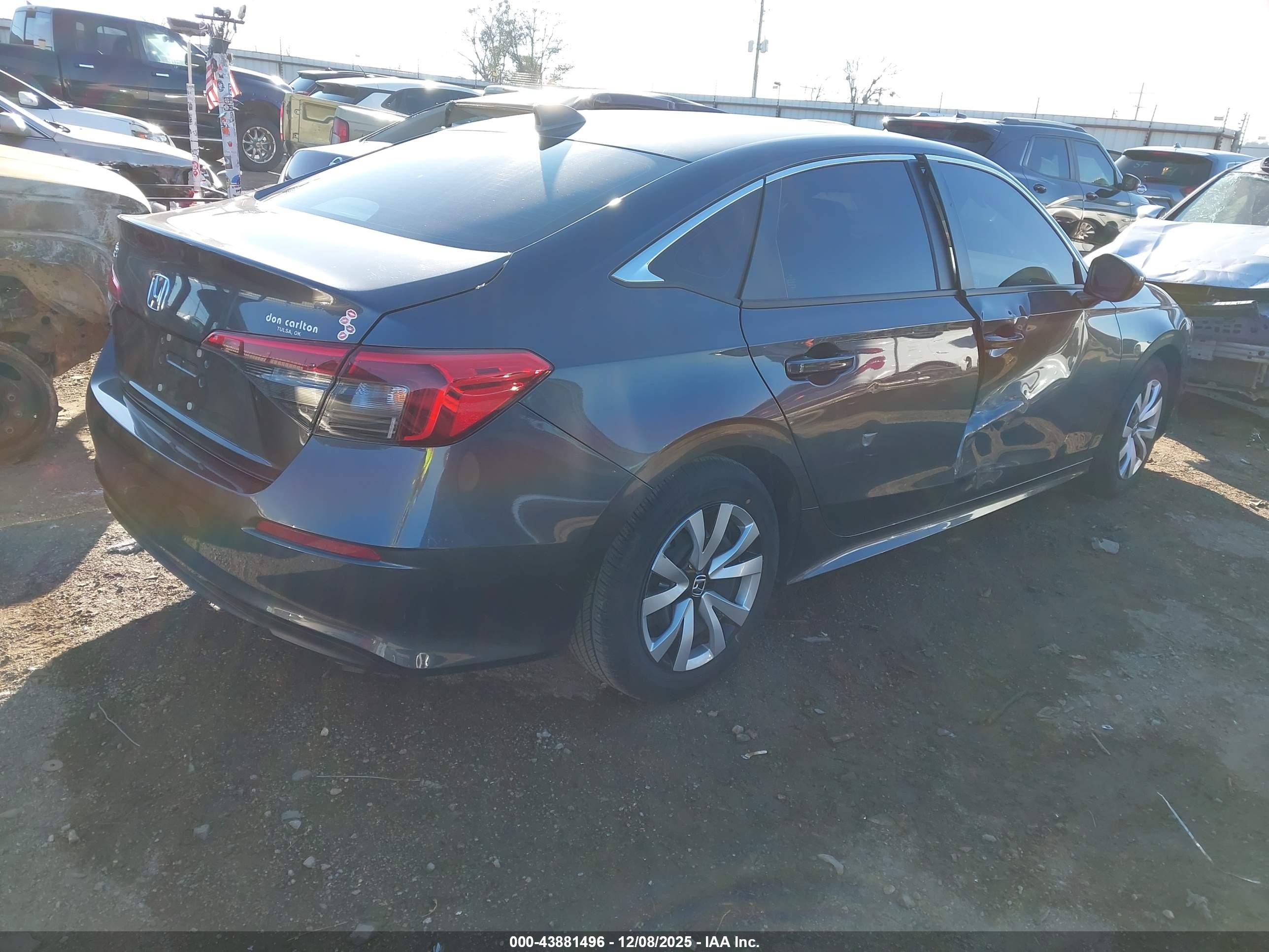 HONDA CIVIC image 4