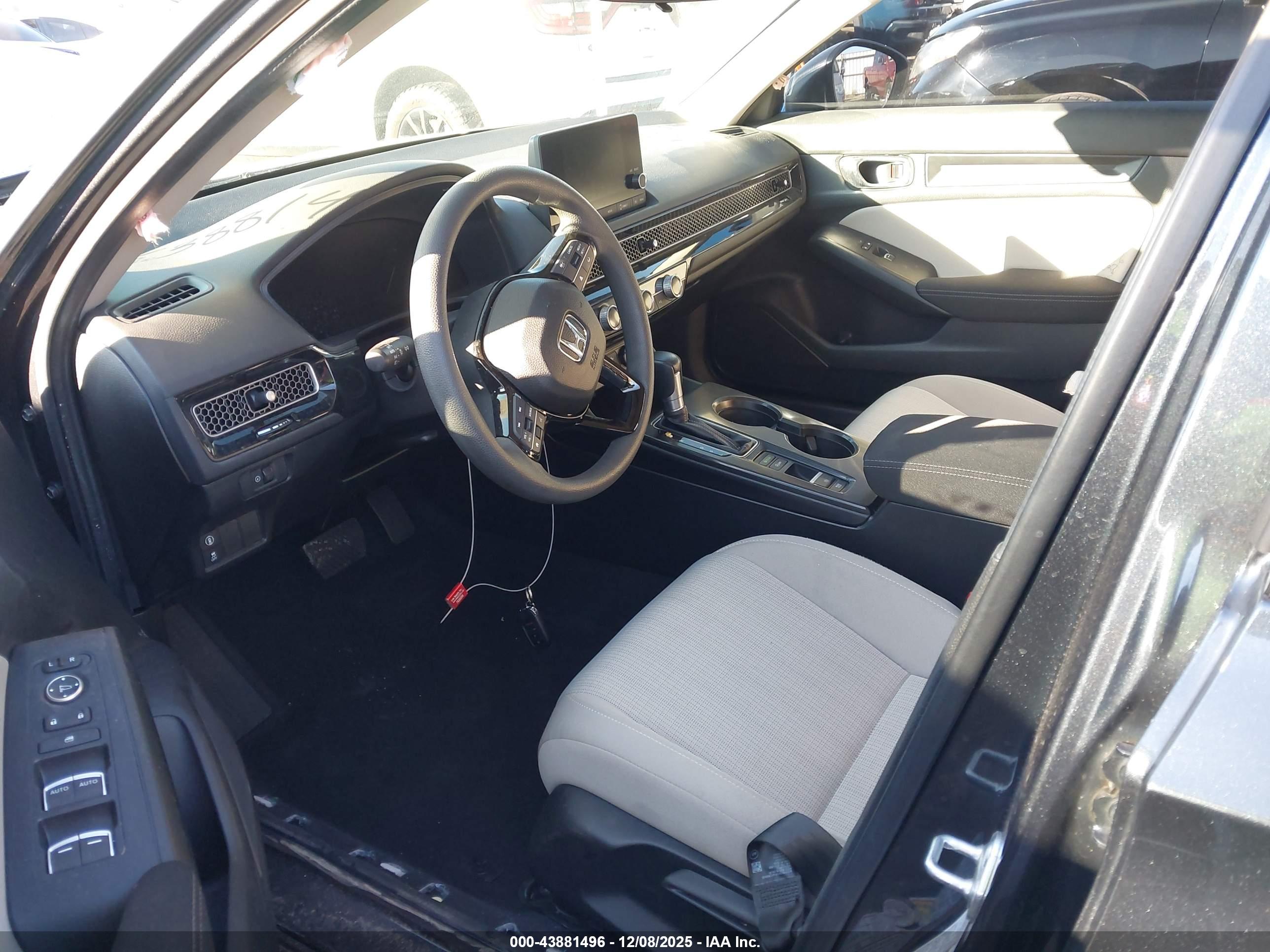 HONDA CIVIC image 5