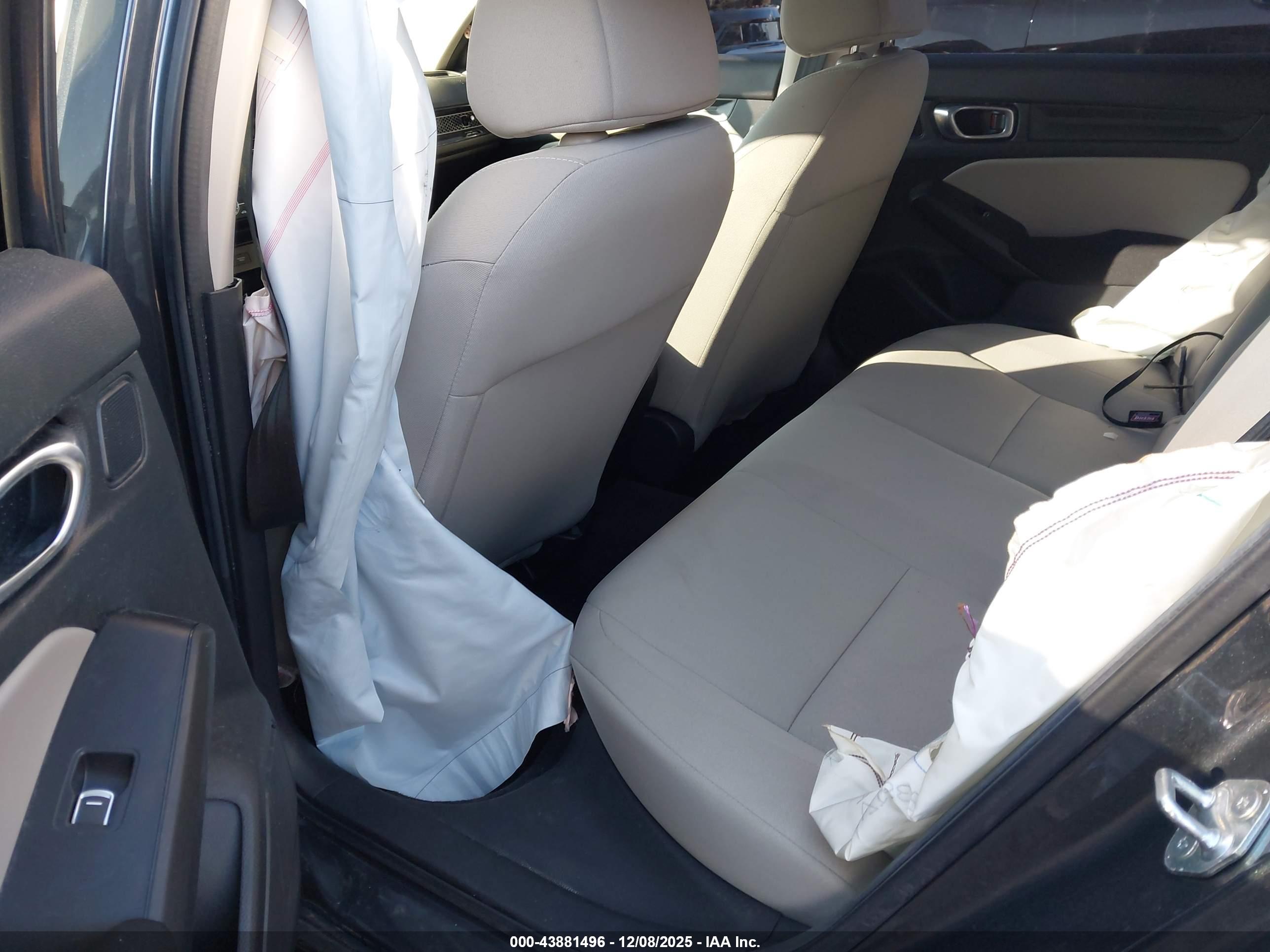 HONDA CIVIC image 8