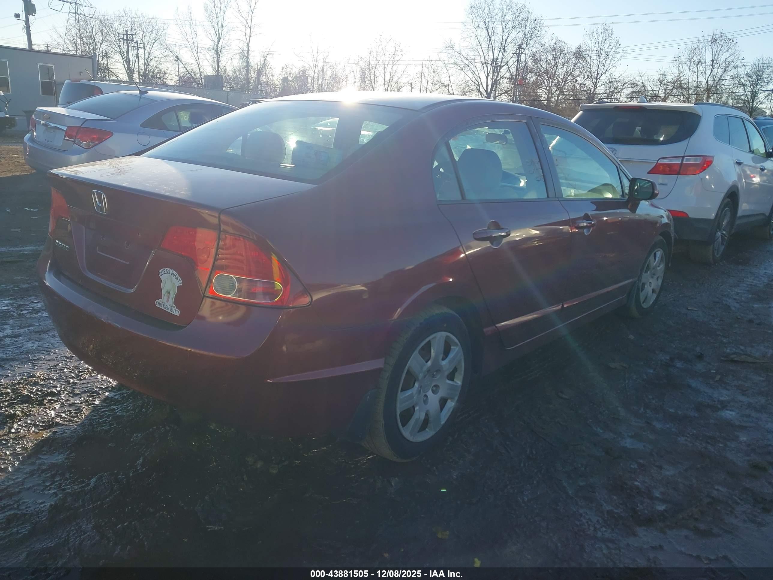 HONDA CIVIC image 4