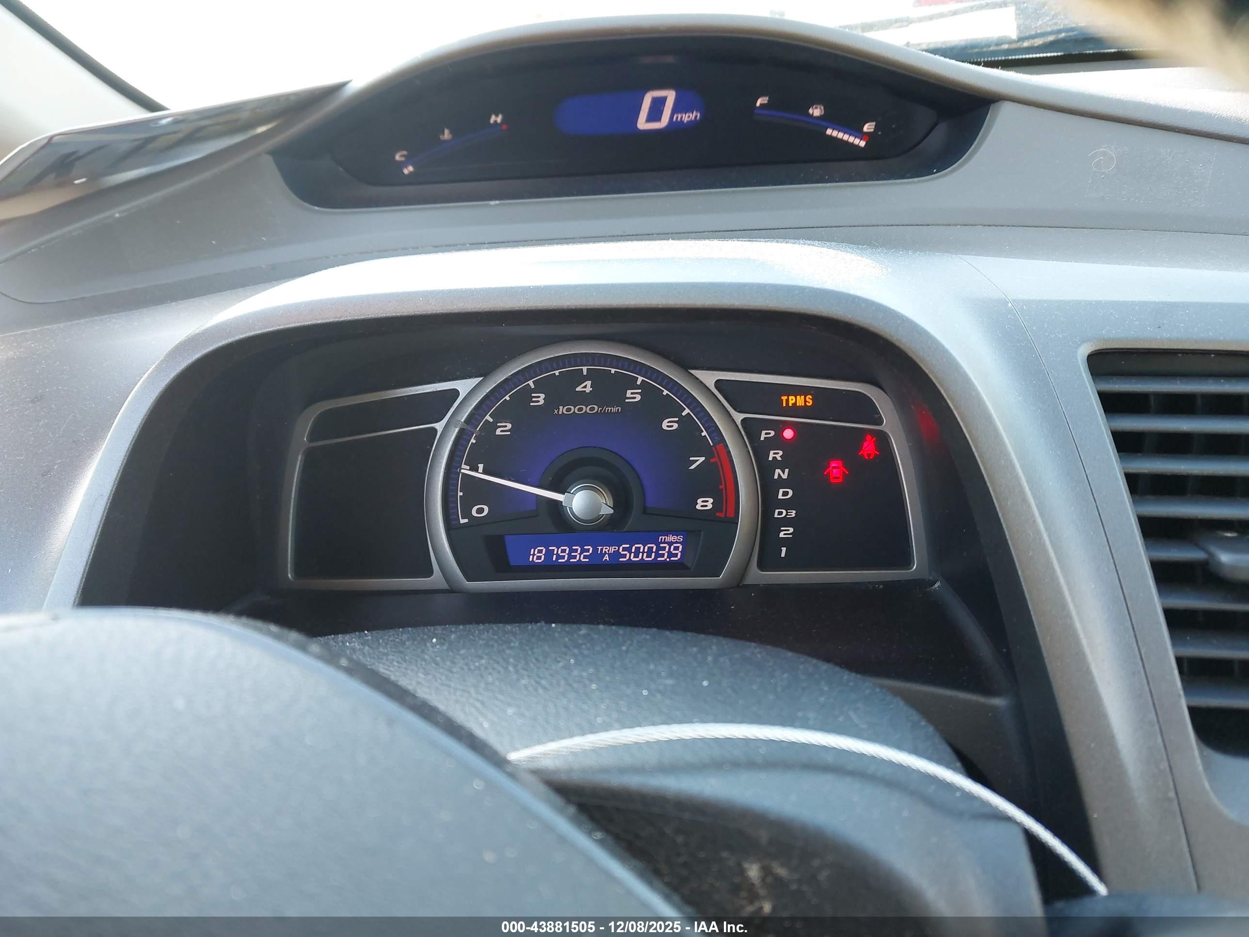 HONDA CIVIC image 7