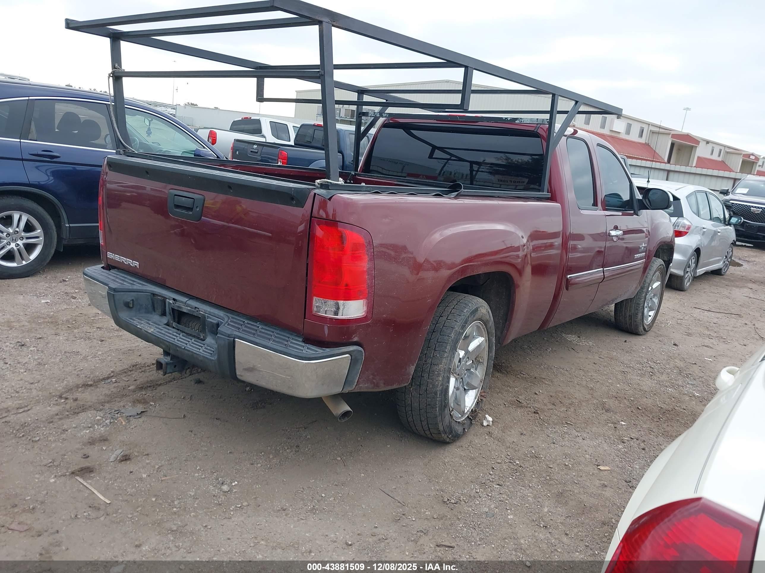 GMC SIERRA image 4