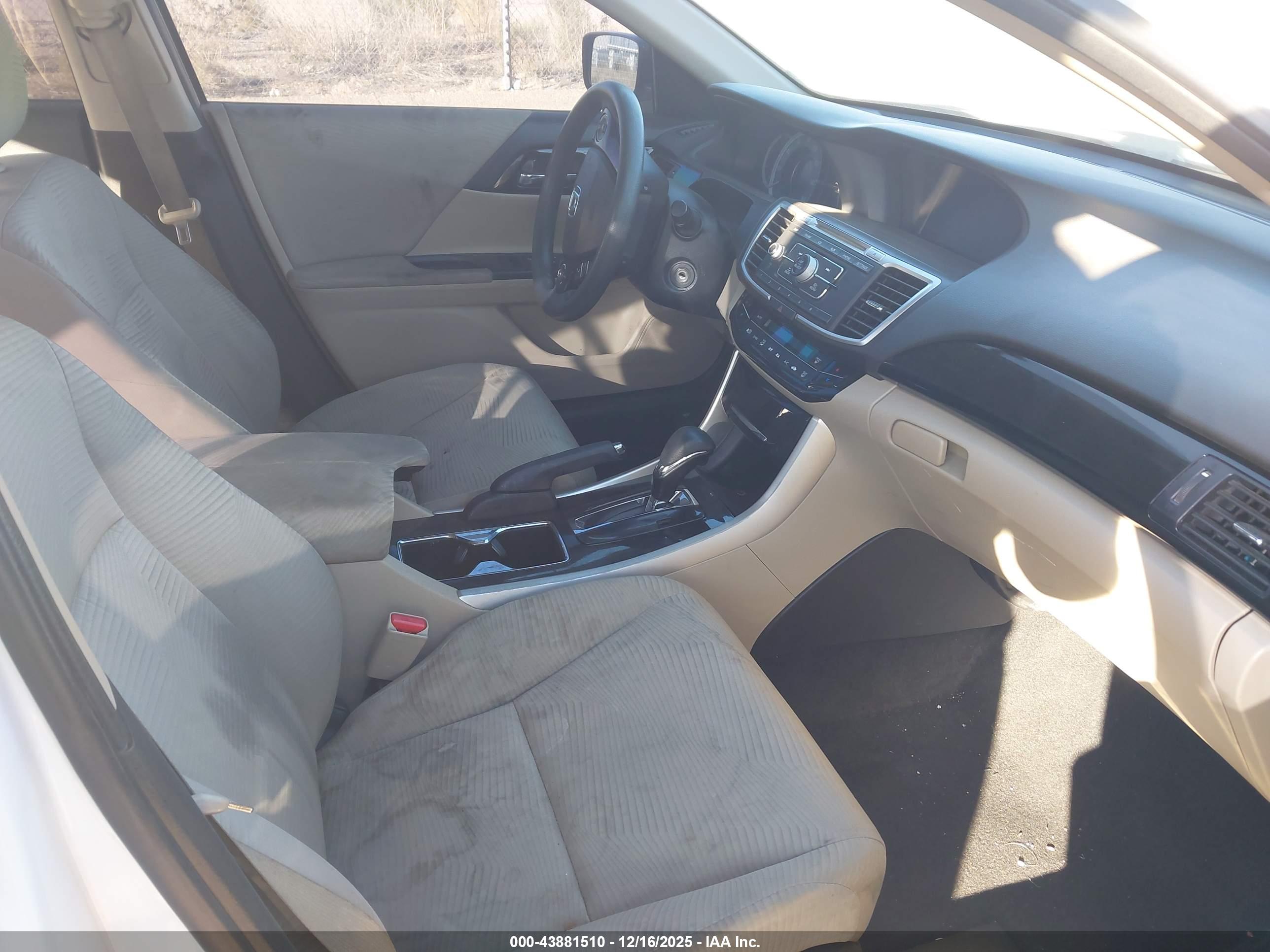 HONDA ACCORD image 5