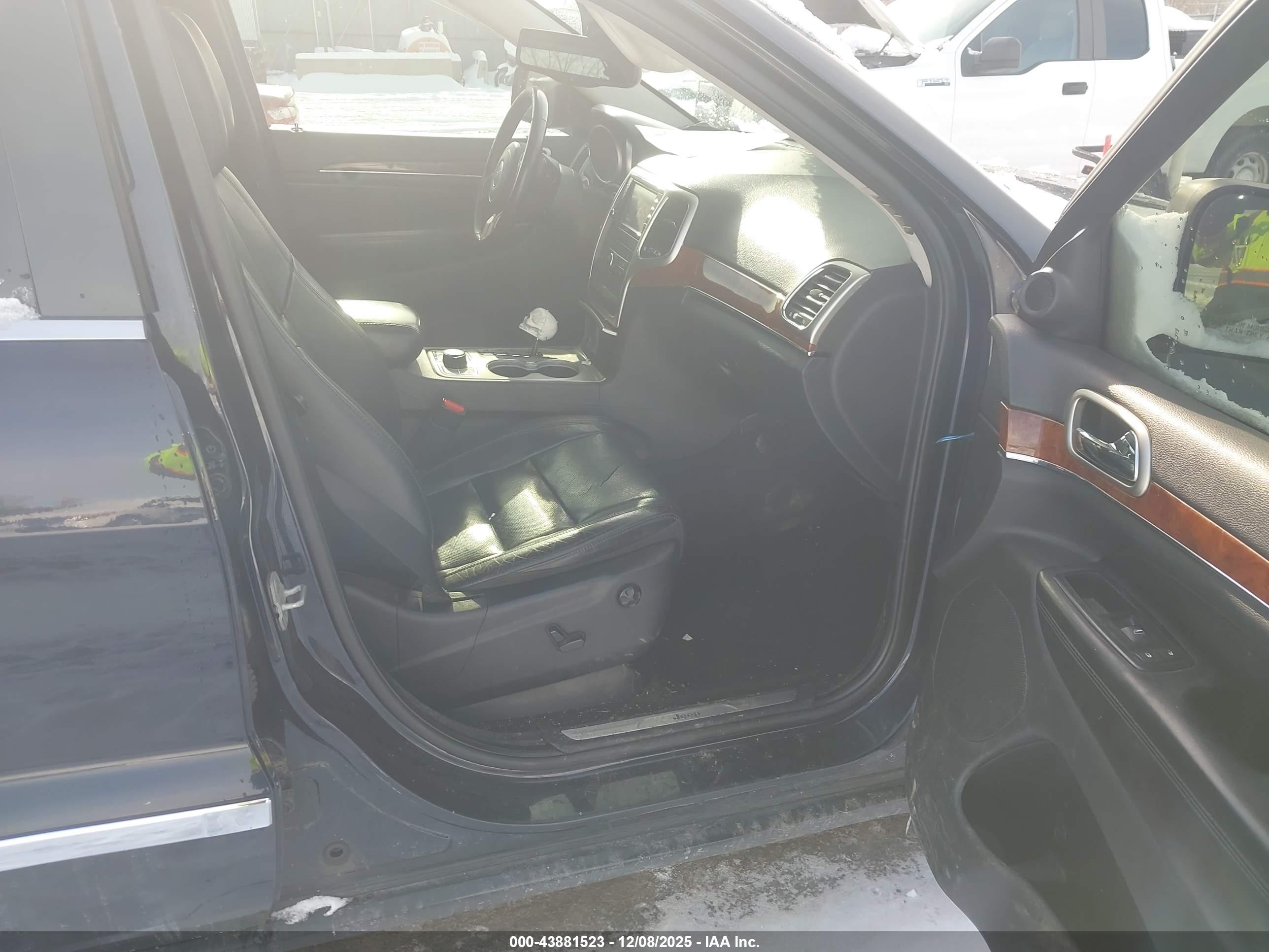 JEEP GRAND image 5