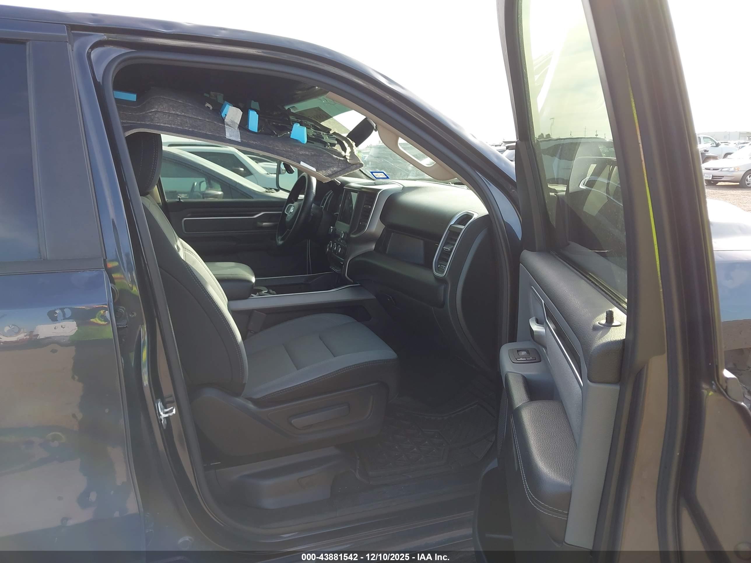 RAM 1500 image 5
