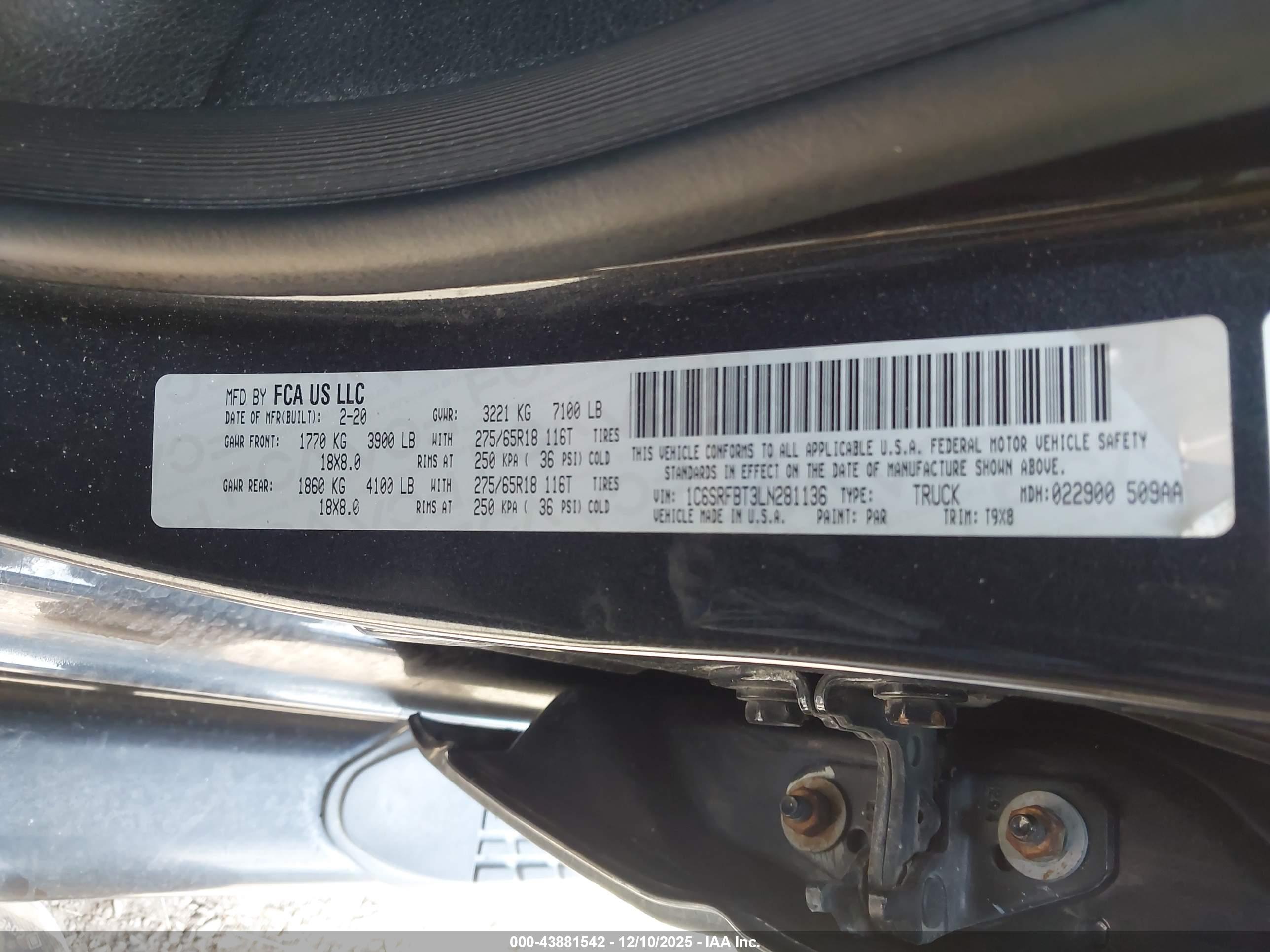 RAM 1500 image 9