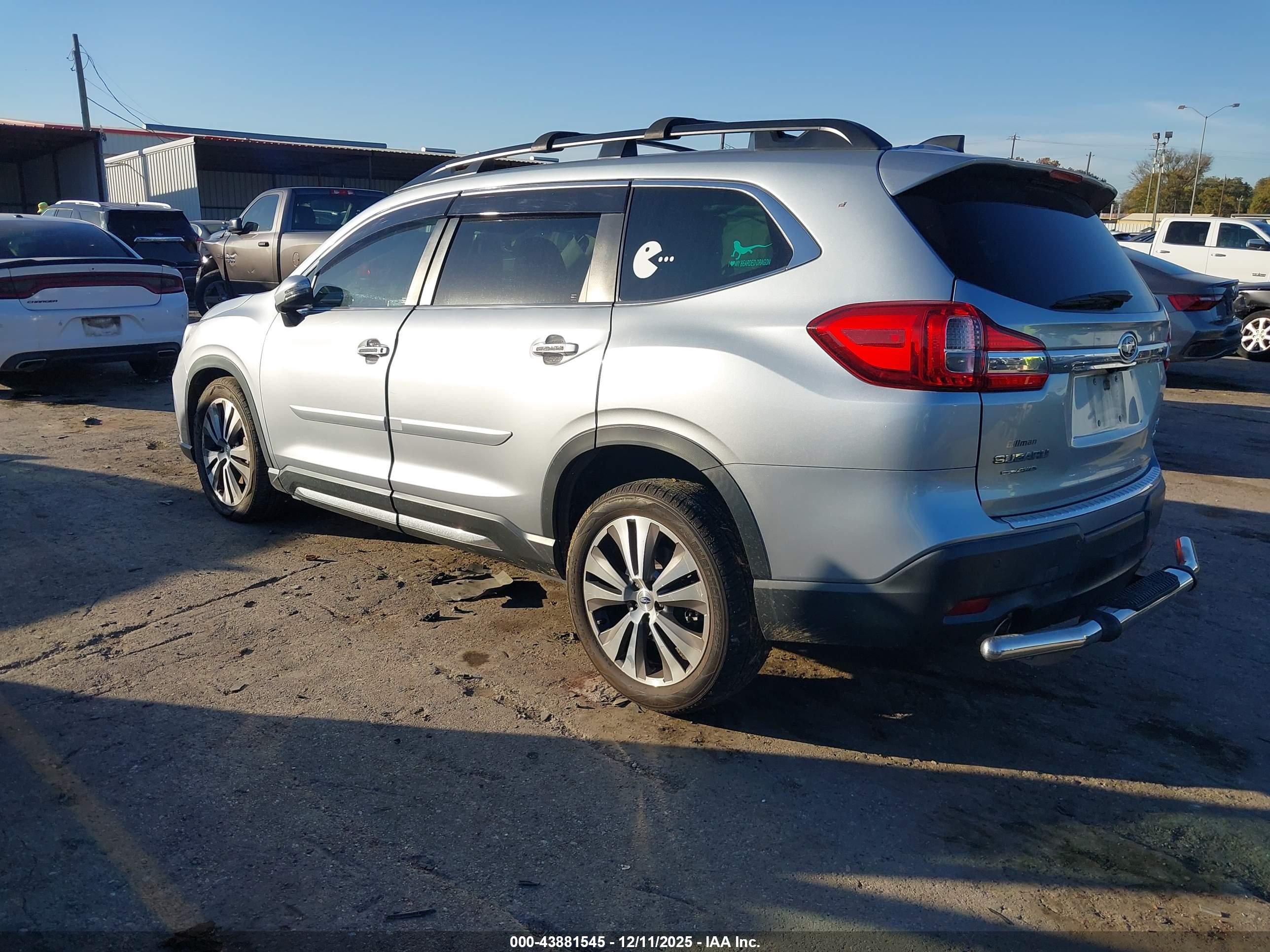 SUBARU ASCENT image 3