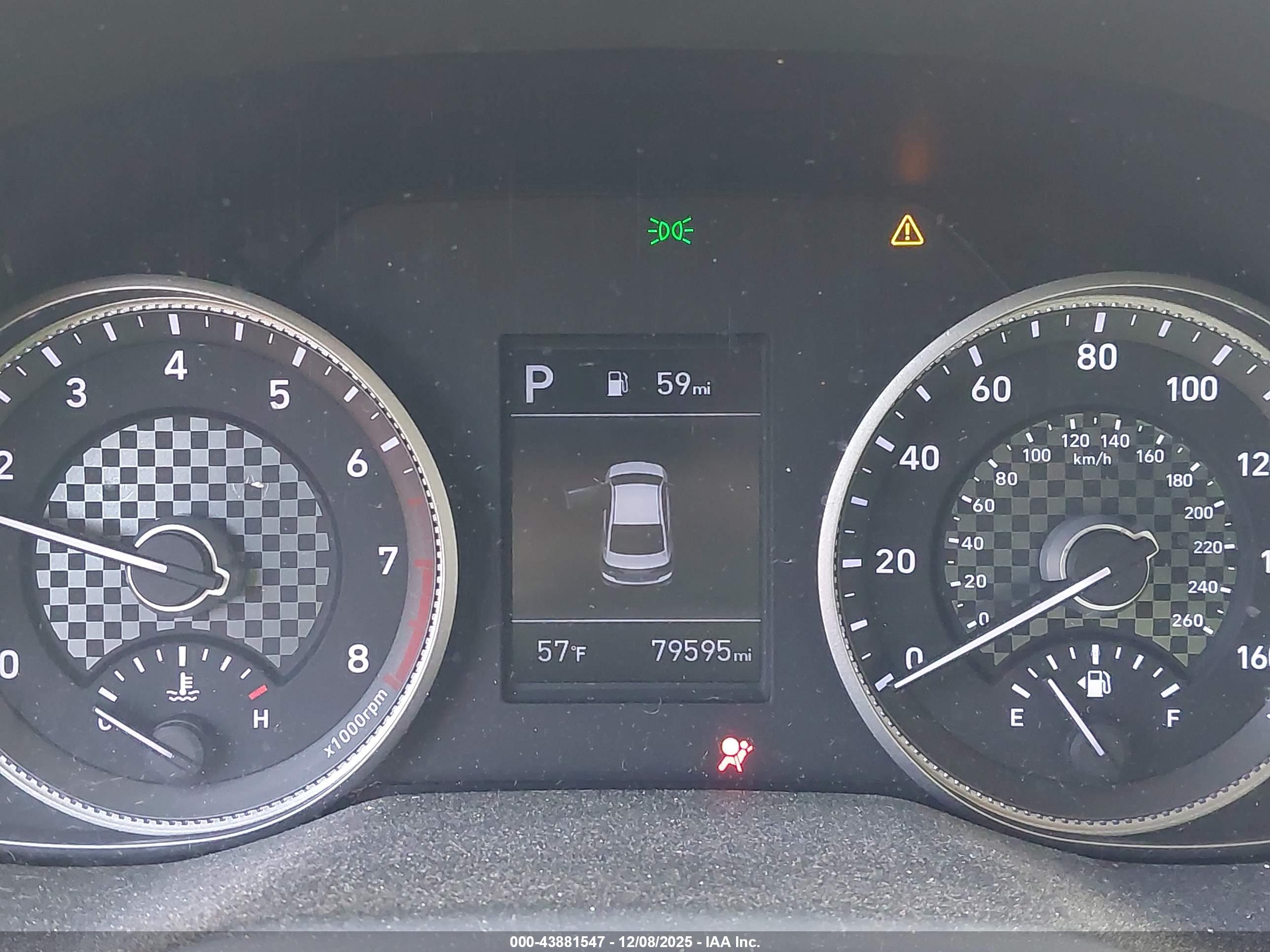 HYUNDAI ELANTRA image 7