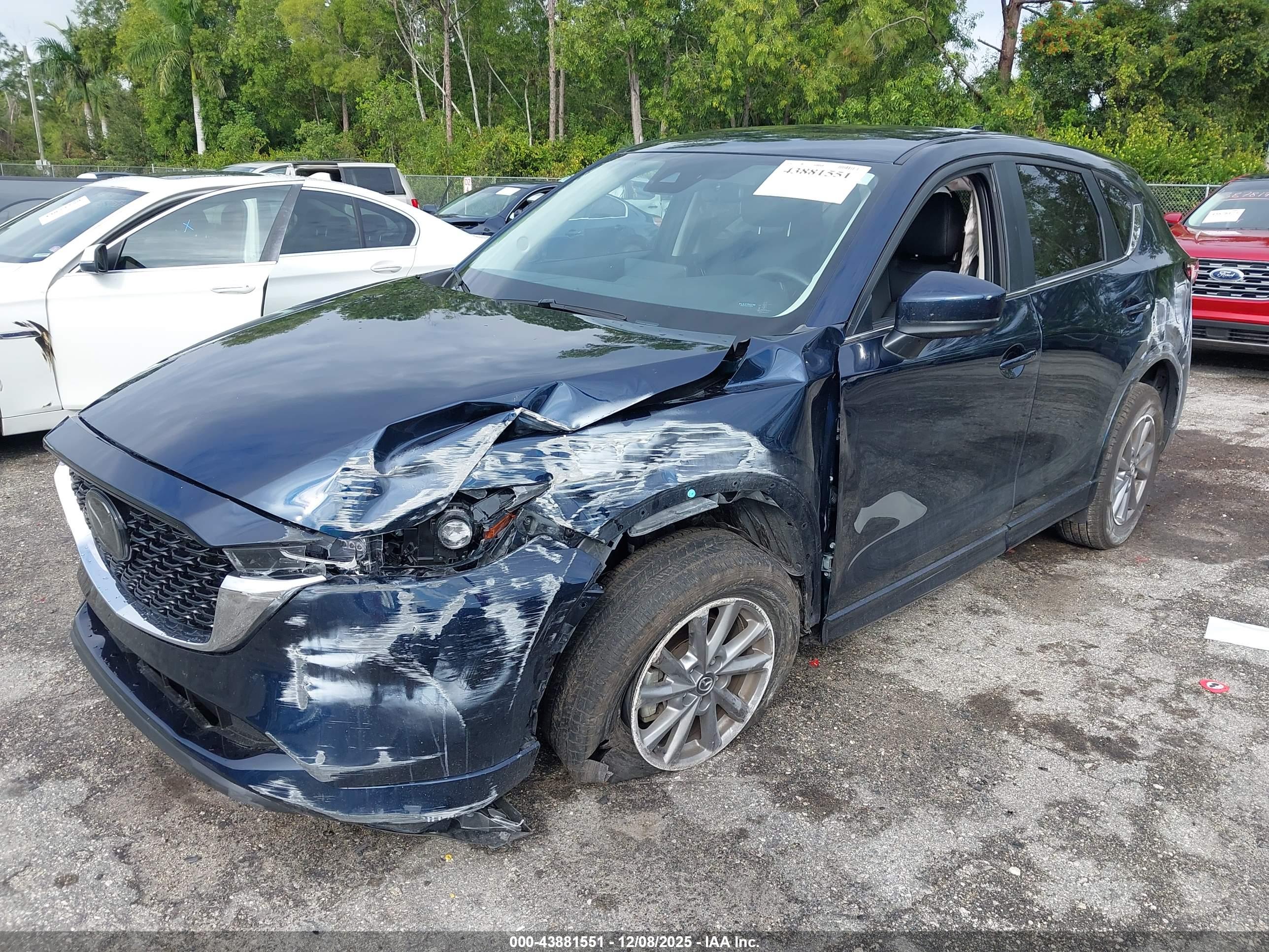 MAZDA CX-5 image 2
