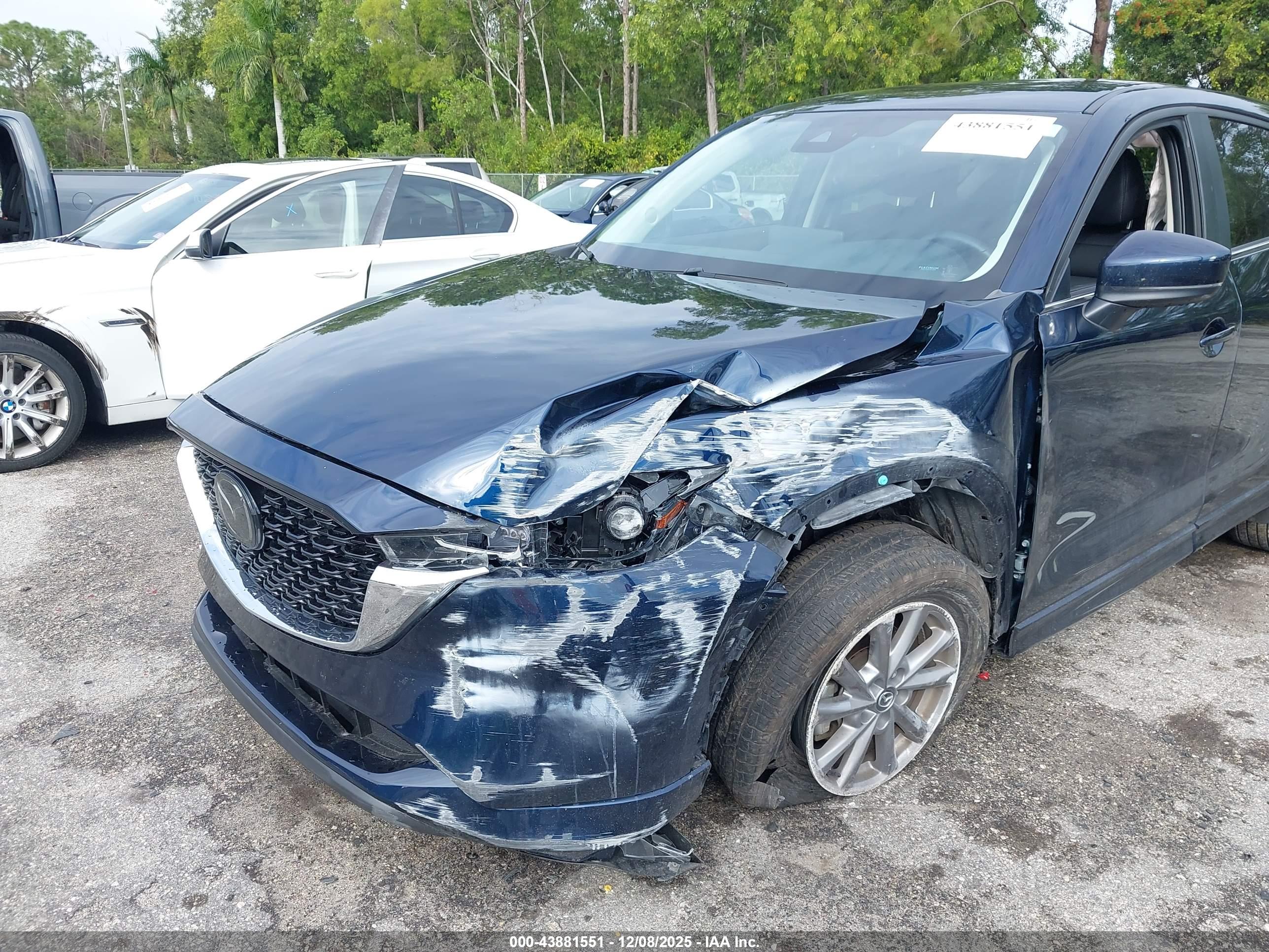 MAZDA CX-5 image 6
