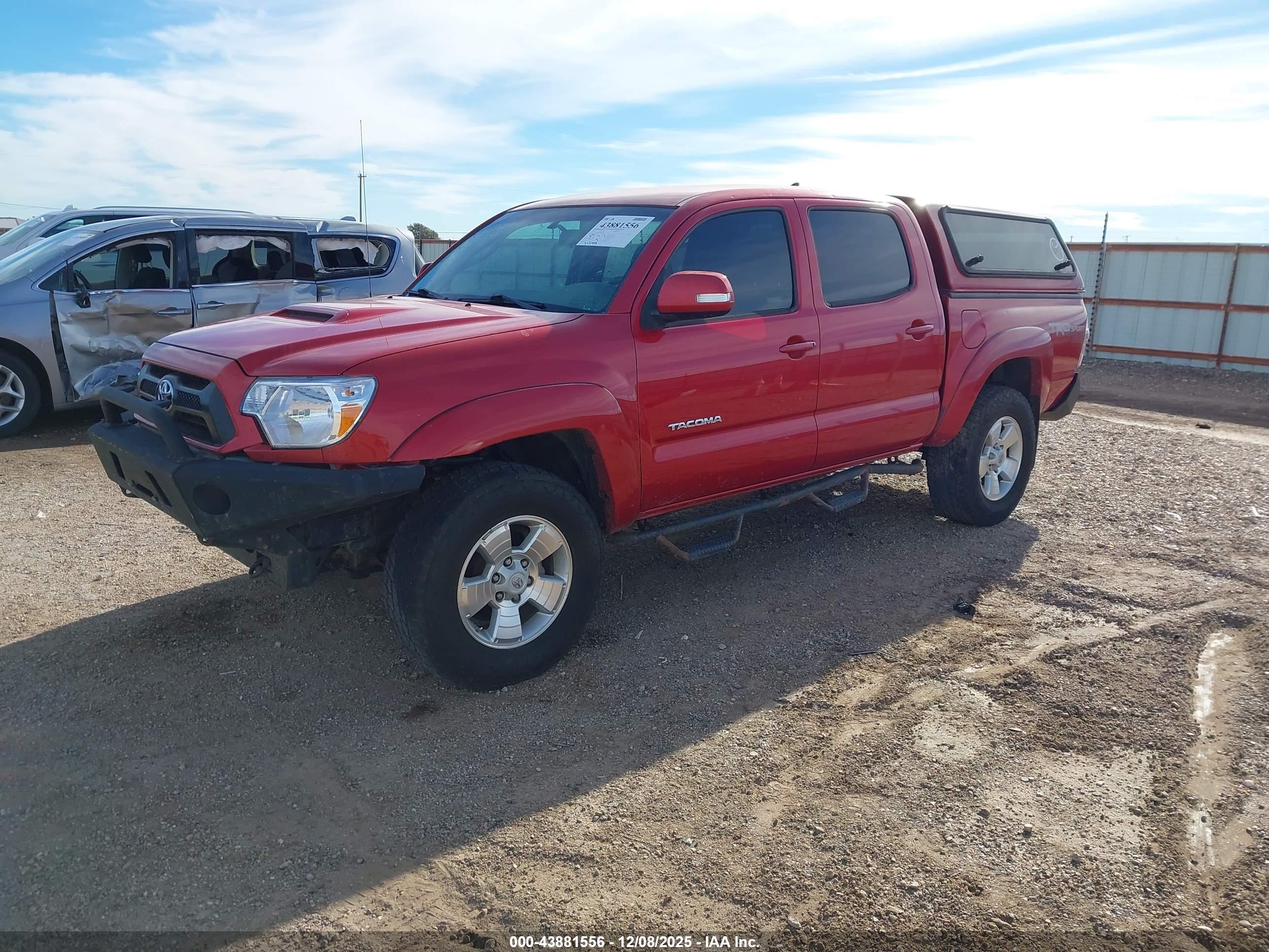 TOYOTA TACOMA image 2