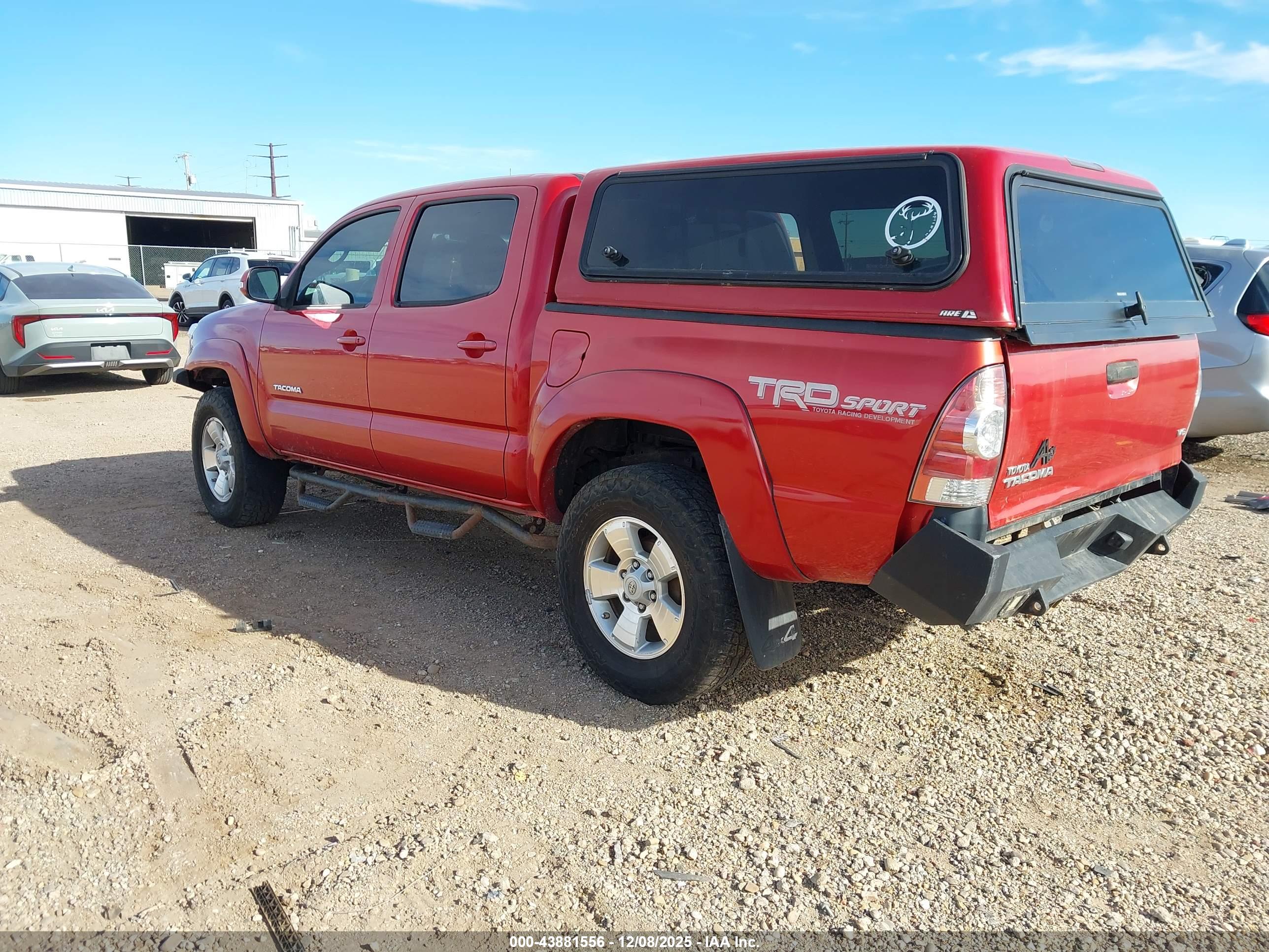 TOYOTA TACOMA image 3