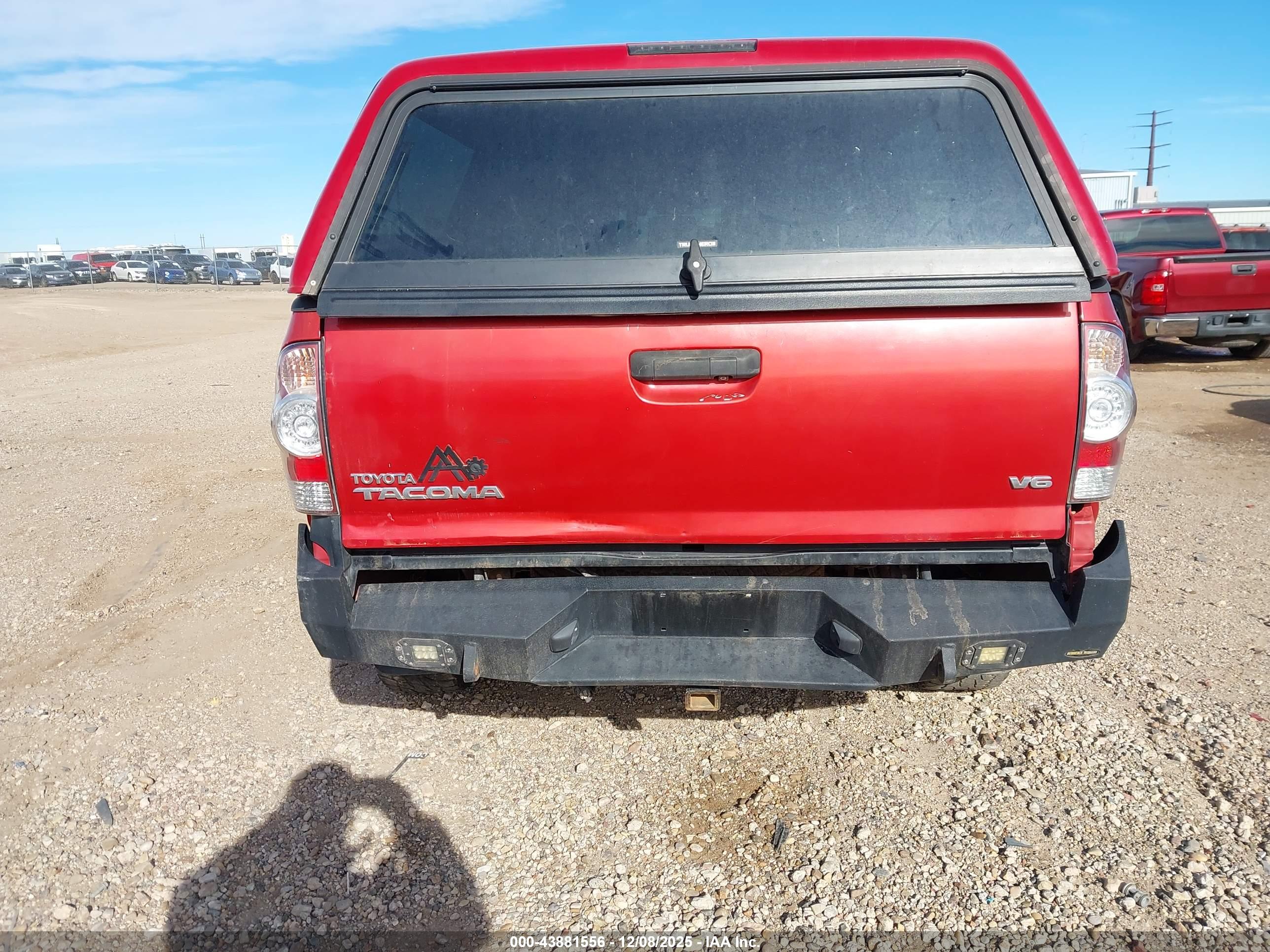 TOYOTA TACOMA image 6