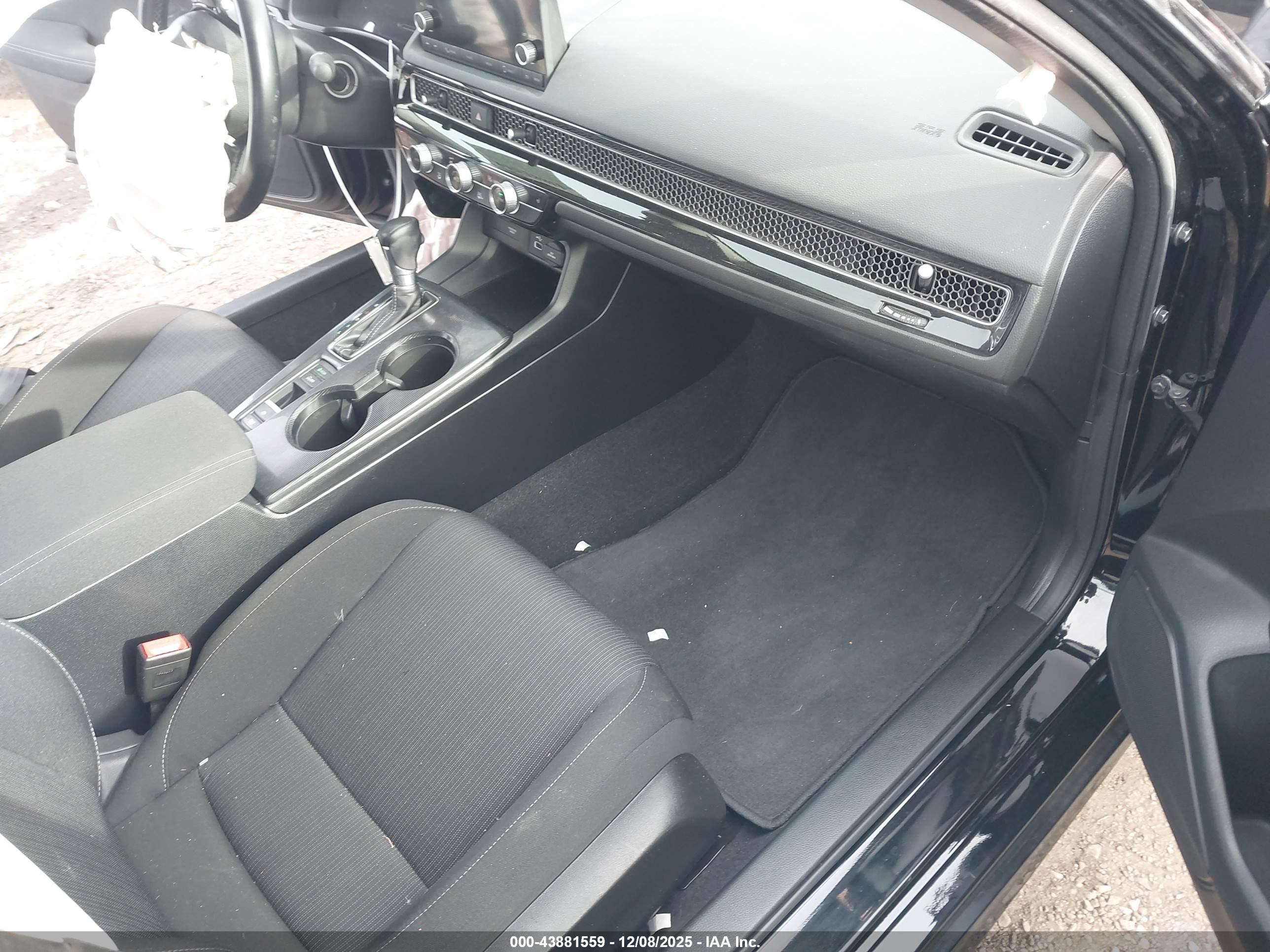 HONDA CIVIC image 5