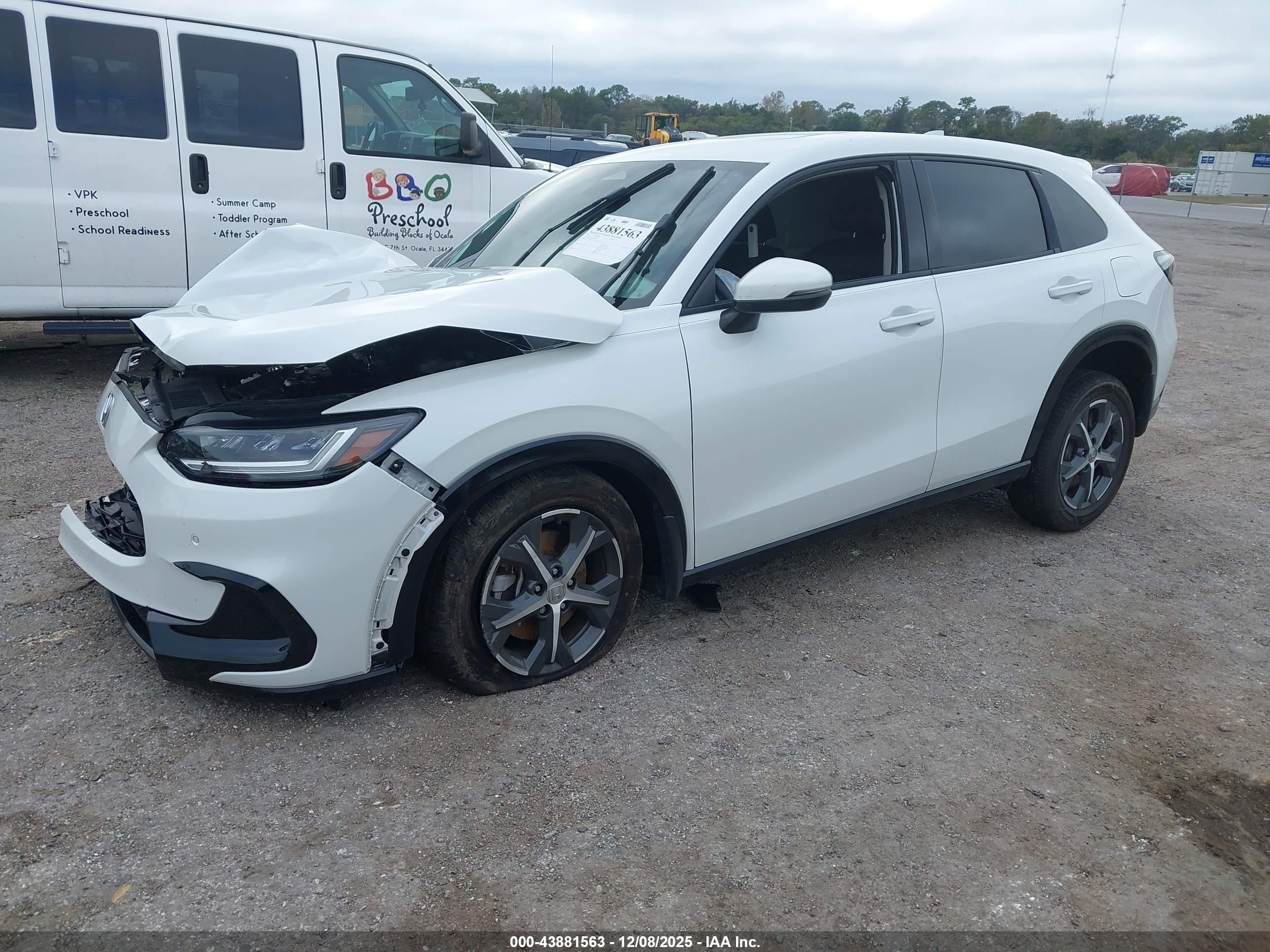 HONDA HR-V image 2