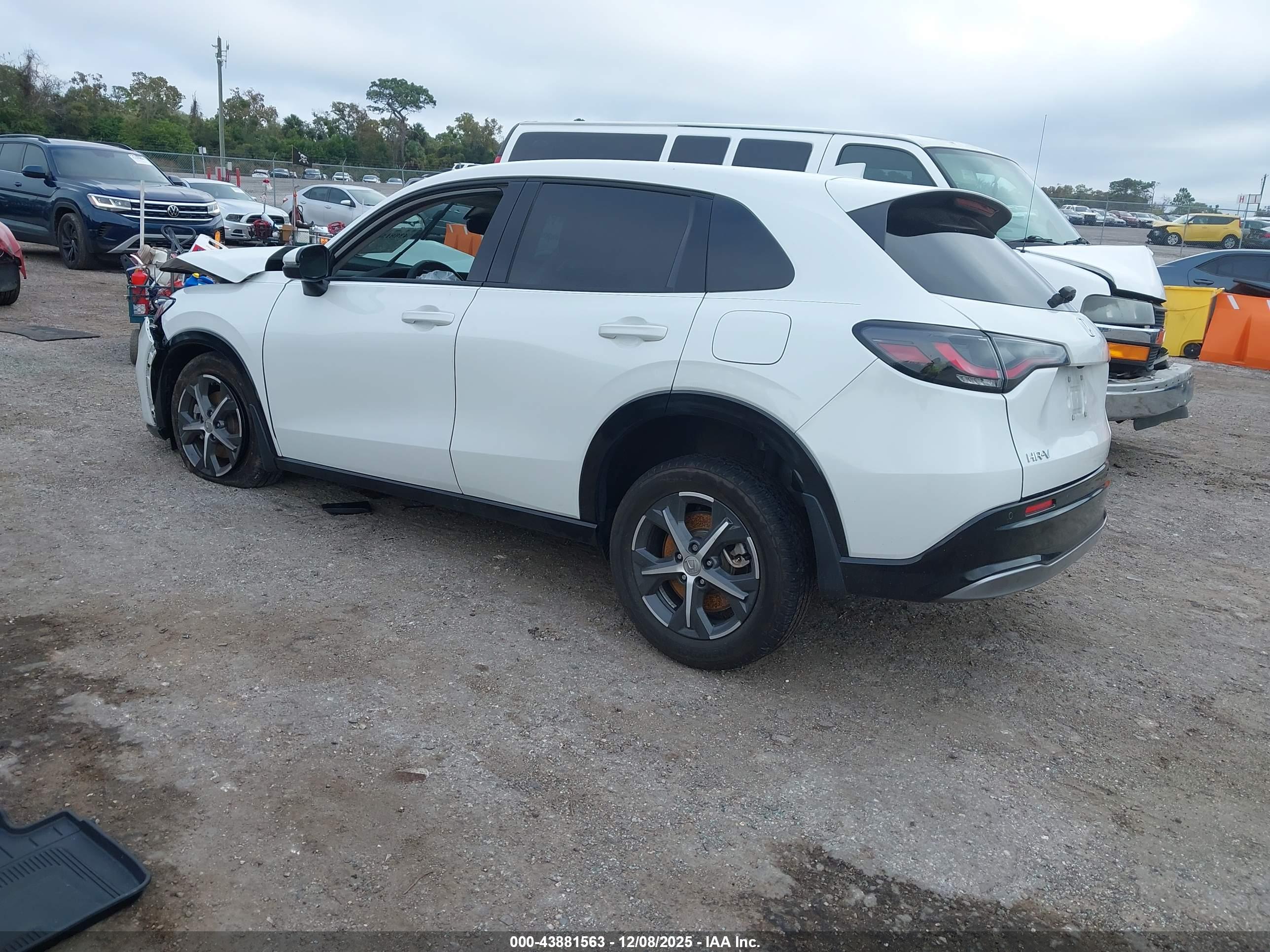 HONDA HR-V image 3