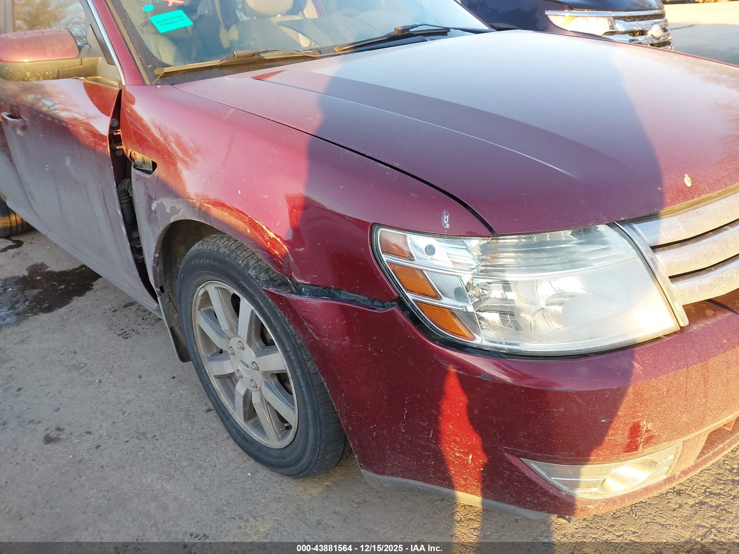 FORD TAURUS image 6