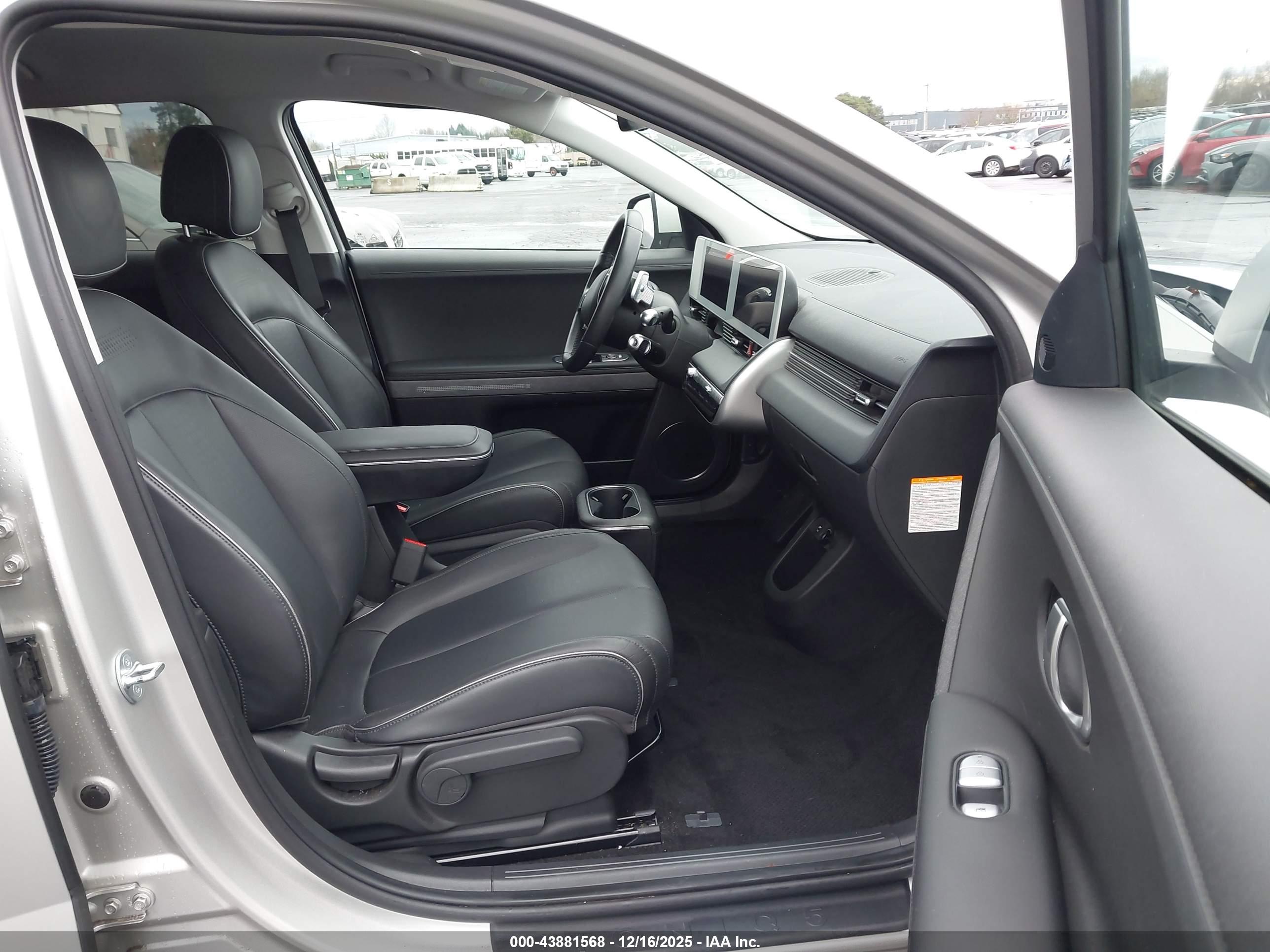 HYUNDAI IONIQ image 5