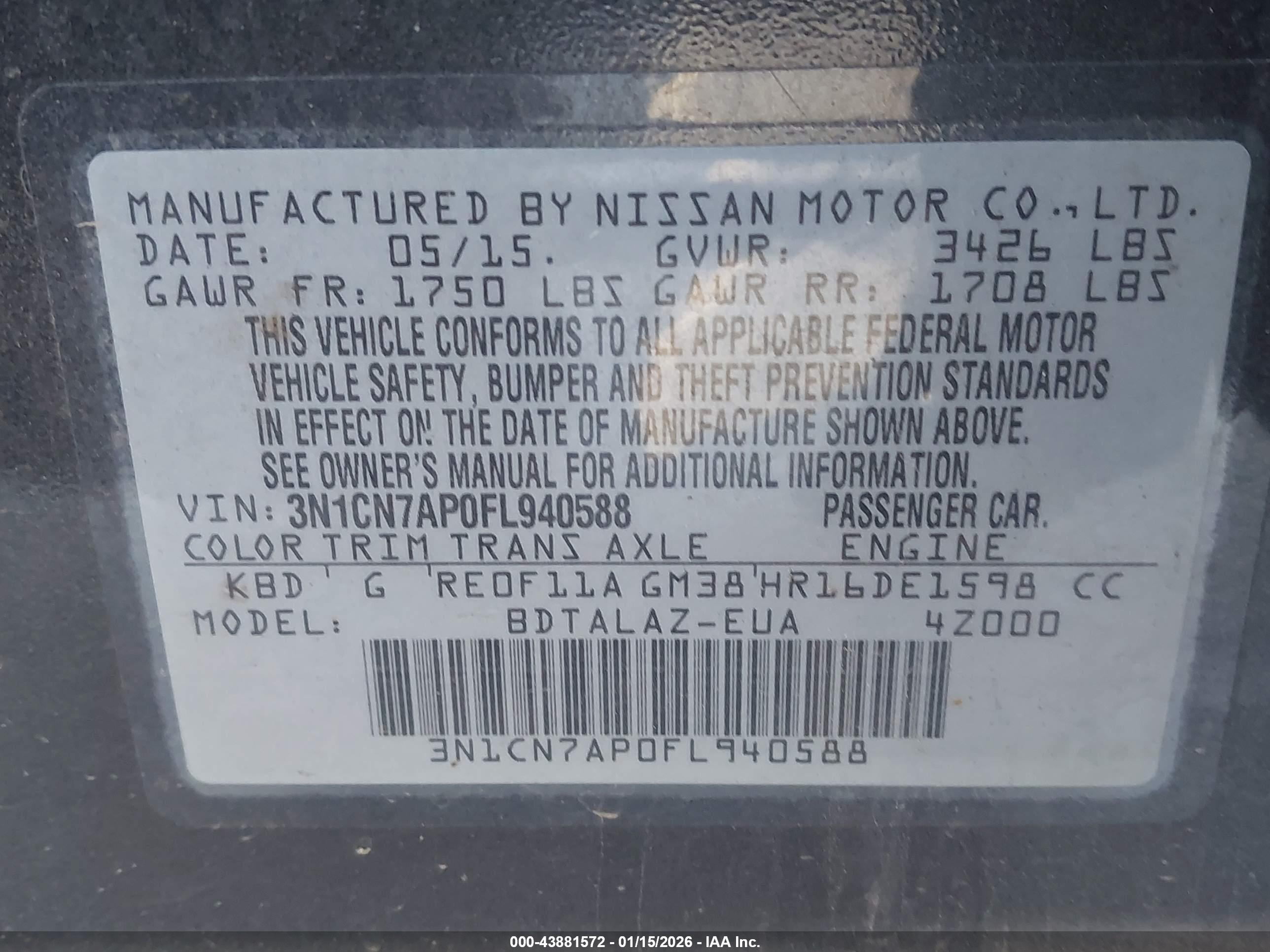 NISSAN VERSA image 9