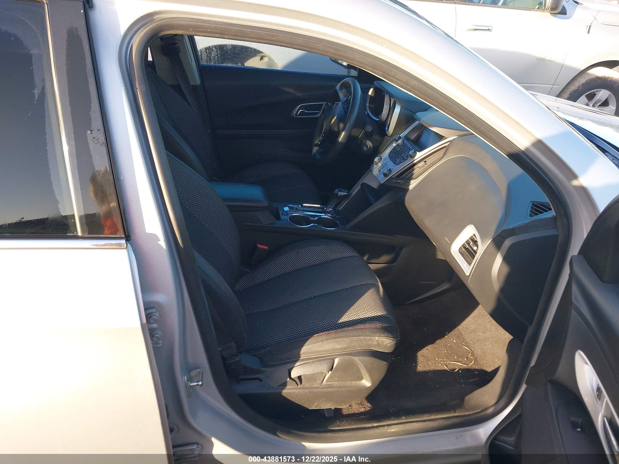 CHEVROLET EQUINOX image 5