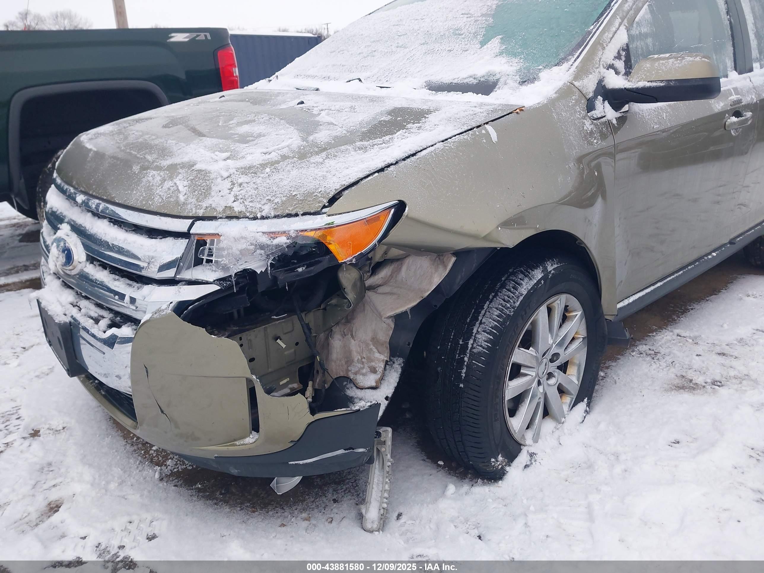 FORD EDGE image 6