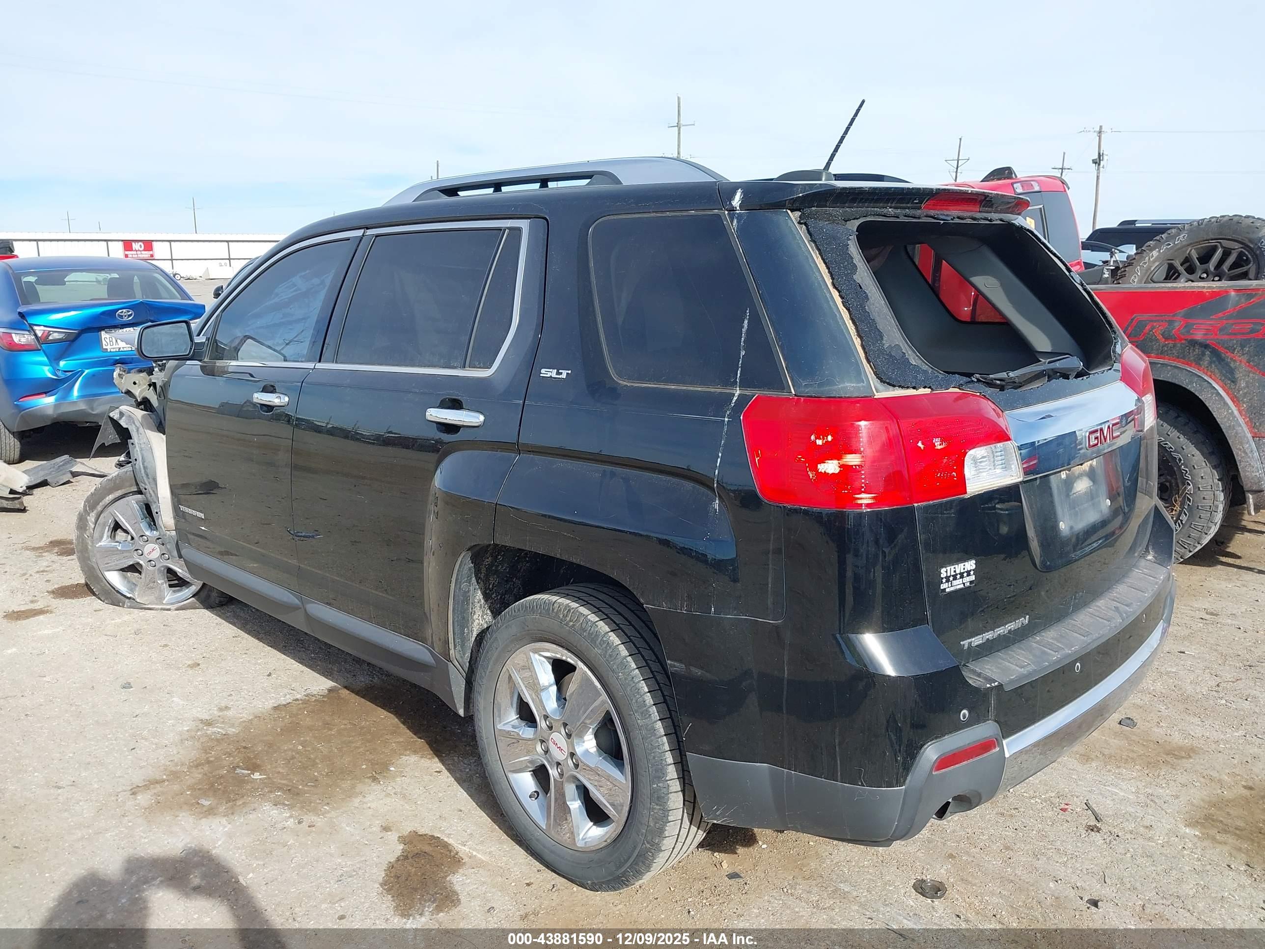 GMC TERRAIN image 3