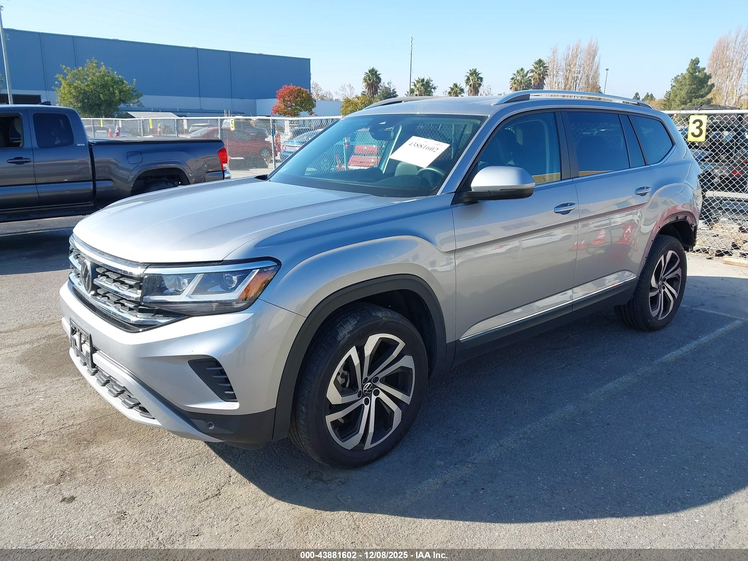VOLKSWAGEN ATLAS image 2