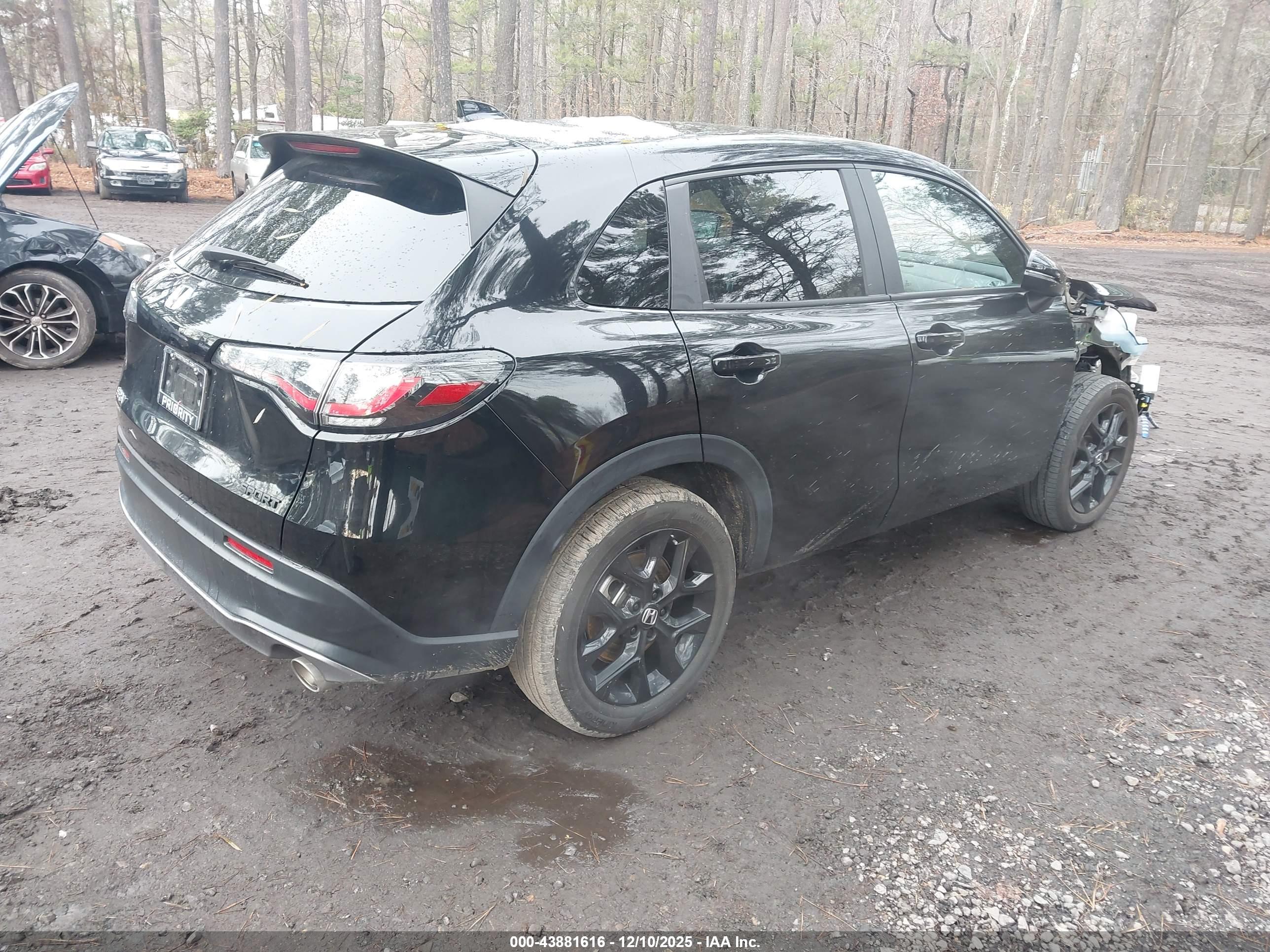 HONDA HR-V image 4