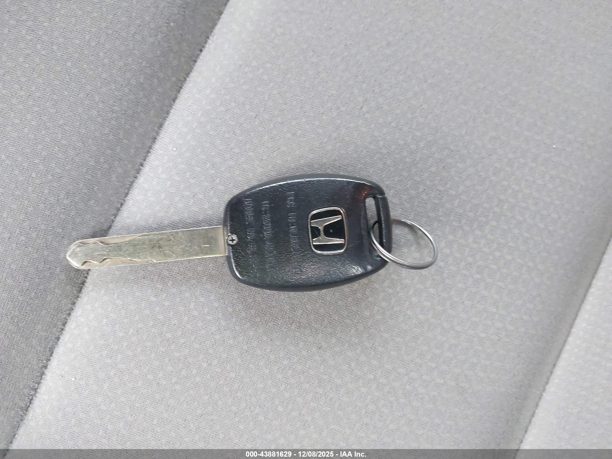 HONDA INSIGHT image 11