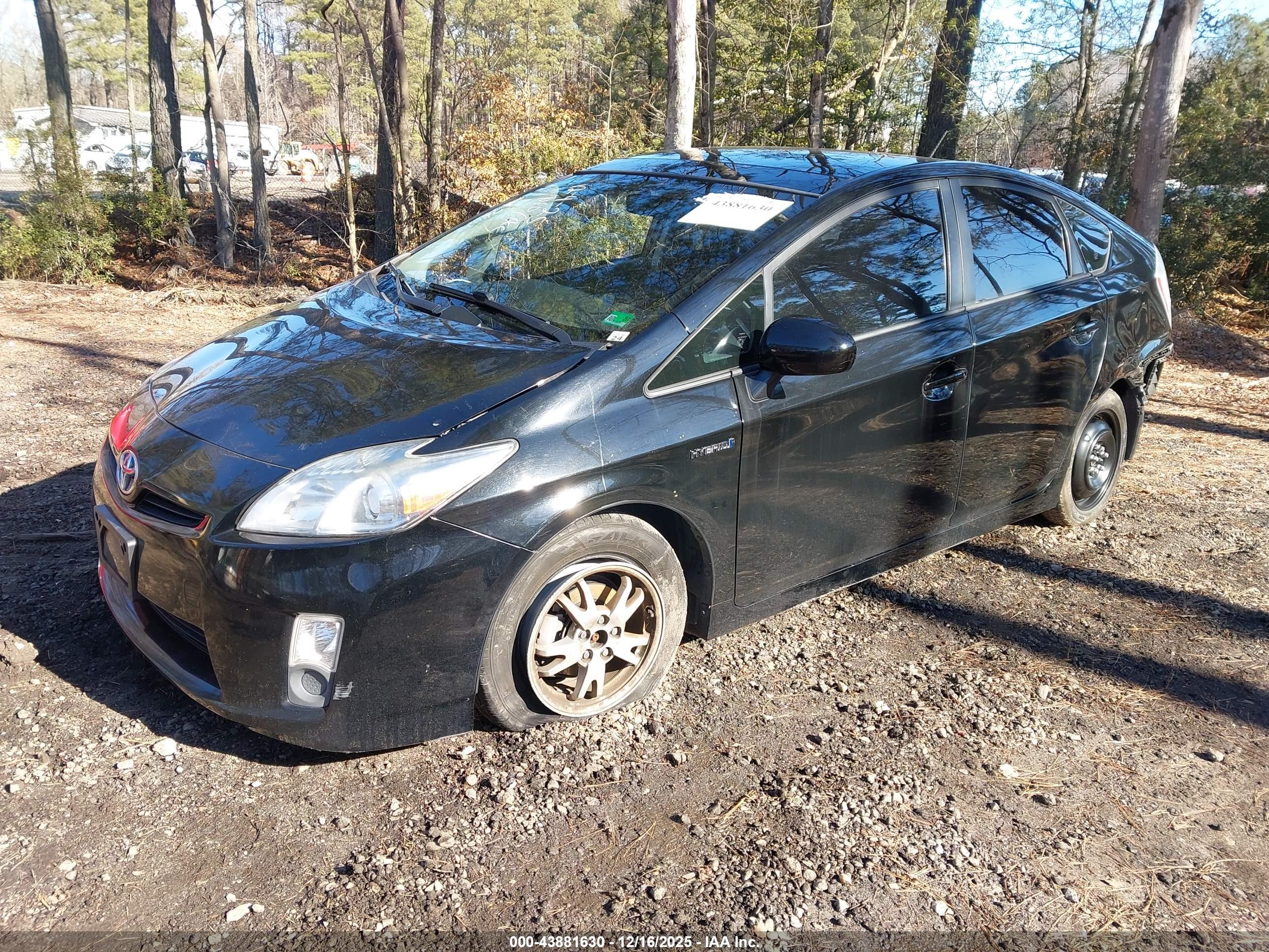 TOYOTA PRIUS image 2