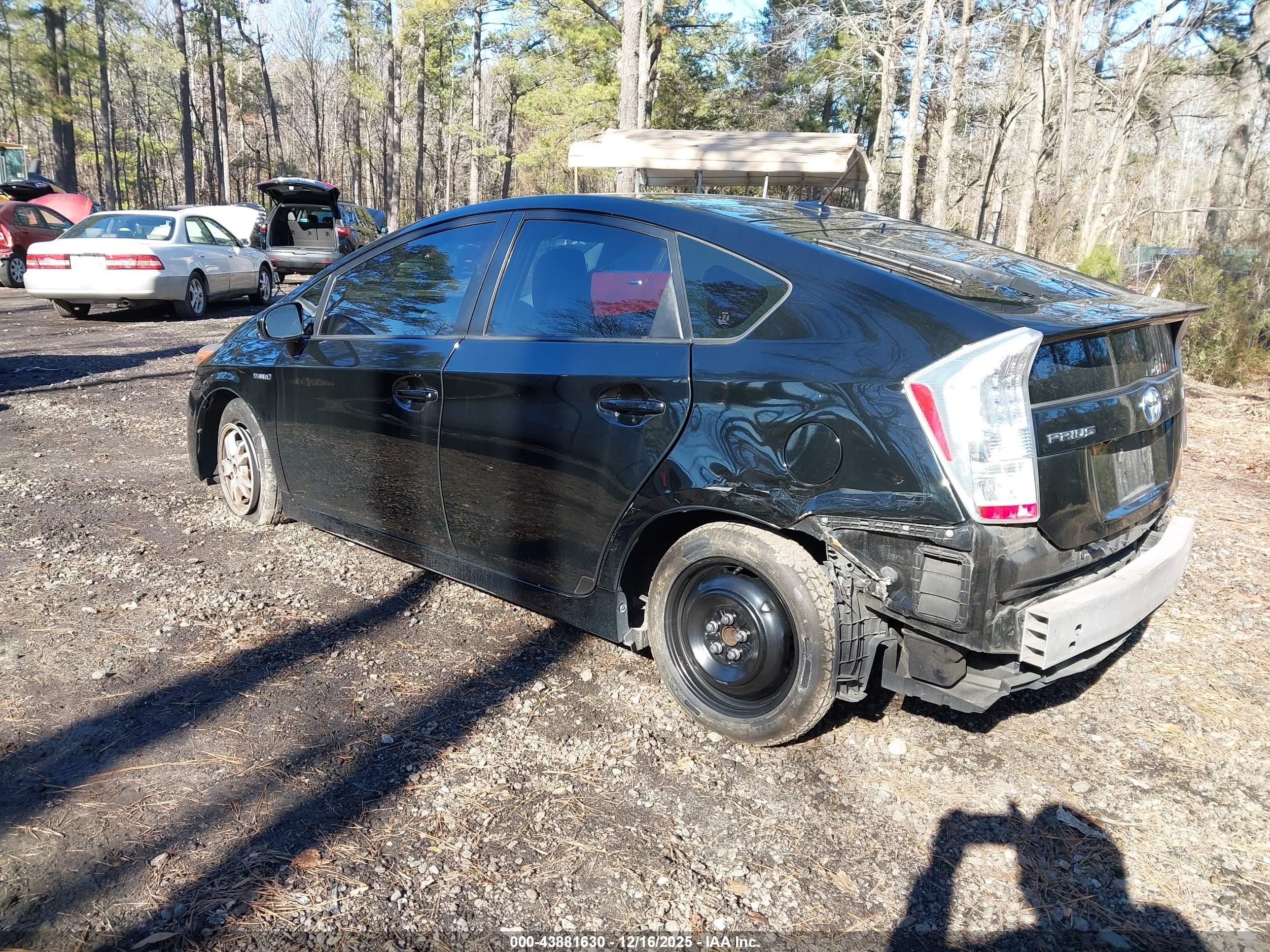 TOYOTA PRIUS image 3