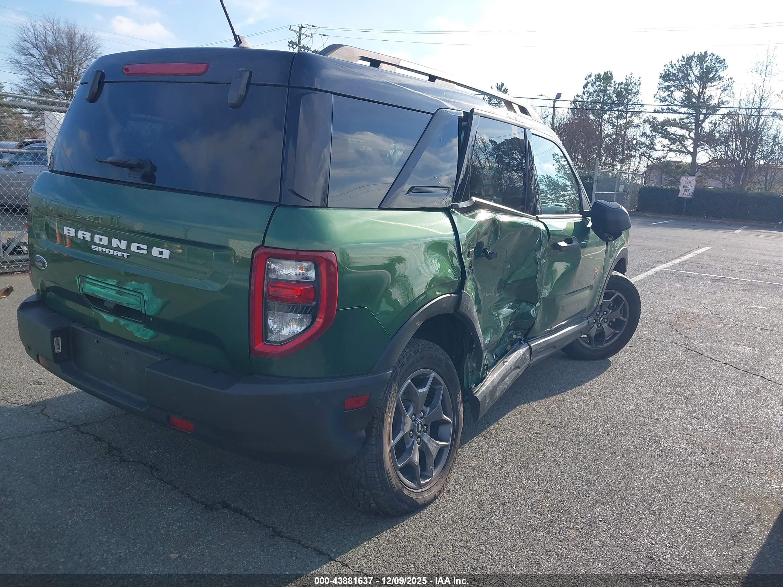 FORD BRONCO image 4